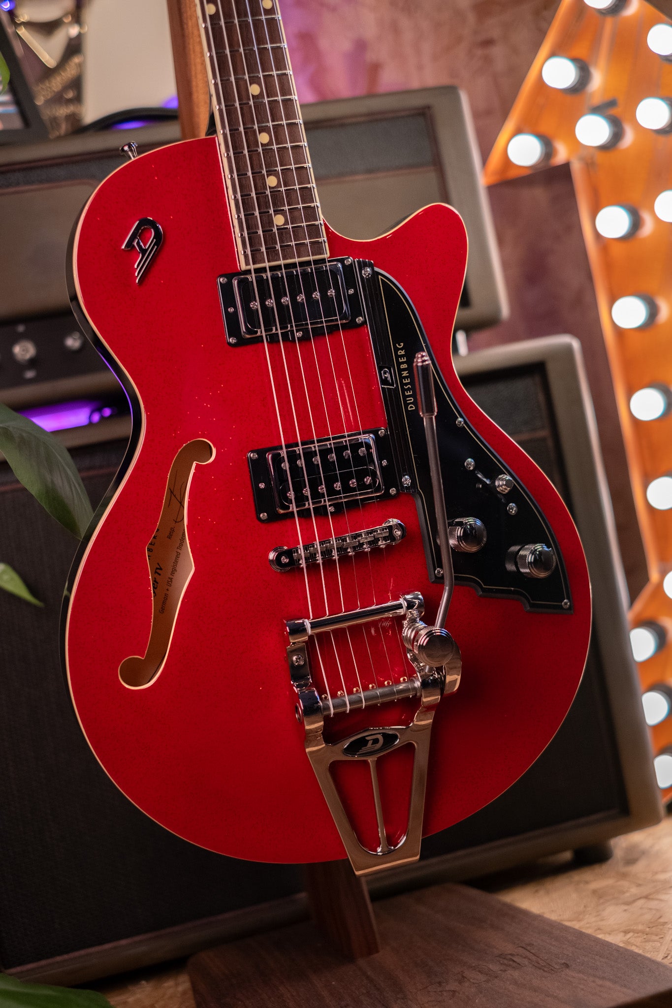 Duesenberg Starplayer TV Red Sparkle