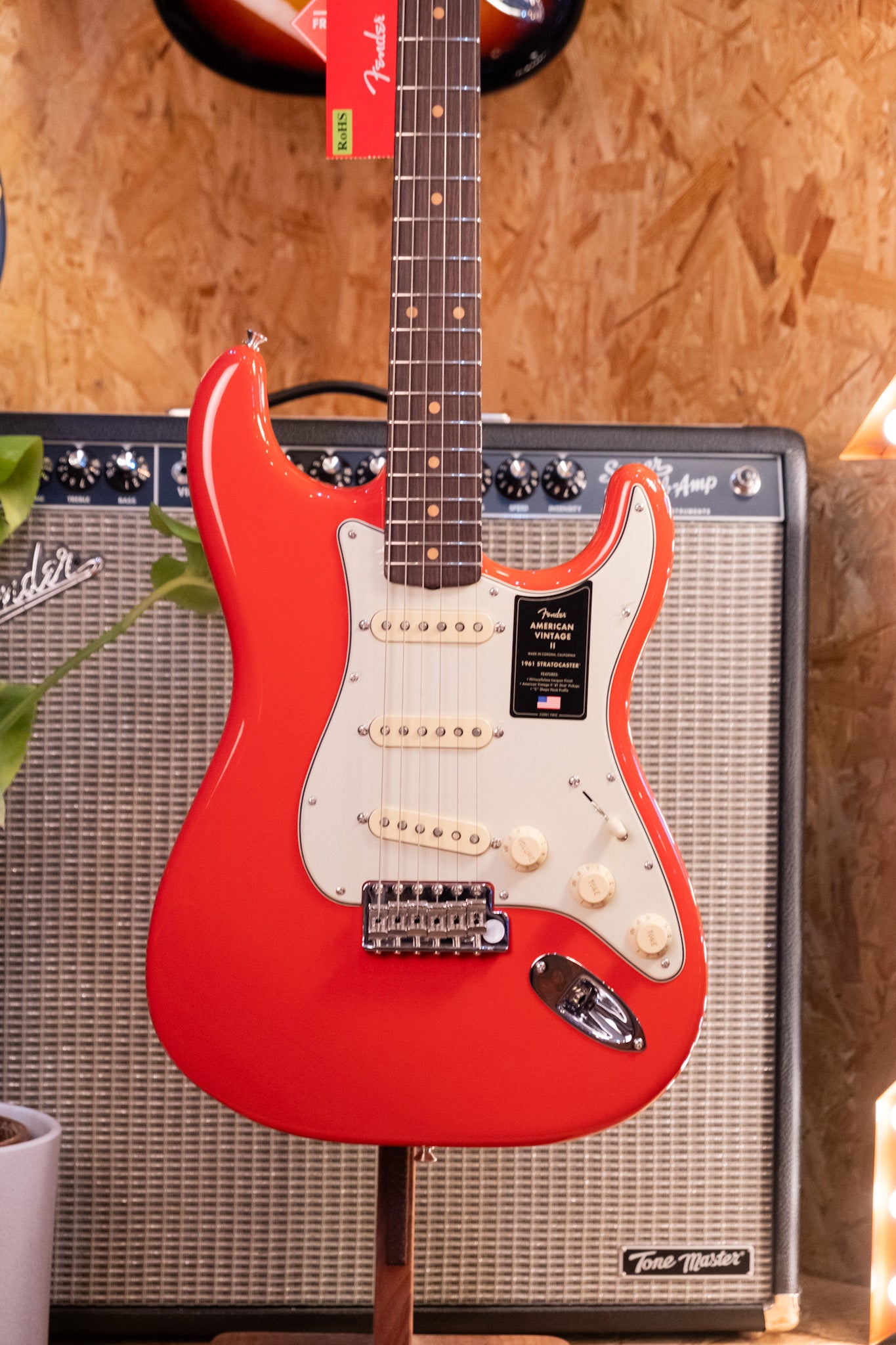 Fender American Vintage II 1961 Stratocaster Fiesta Red