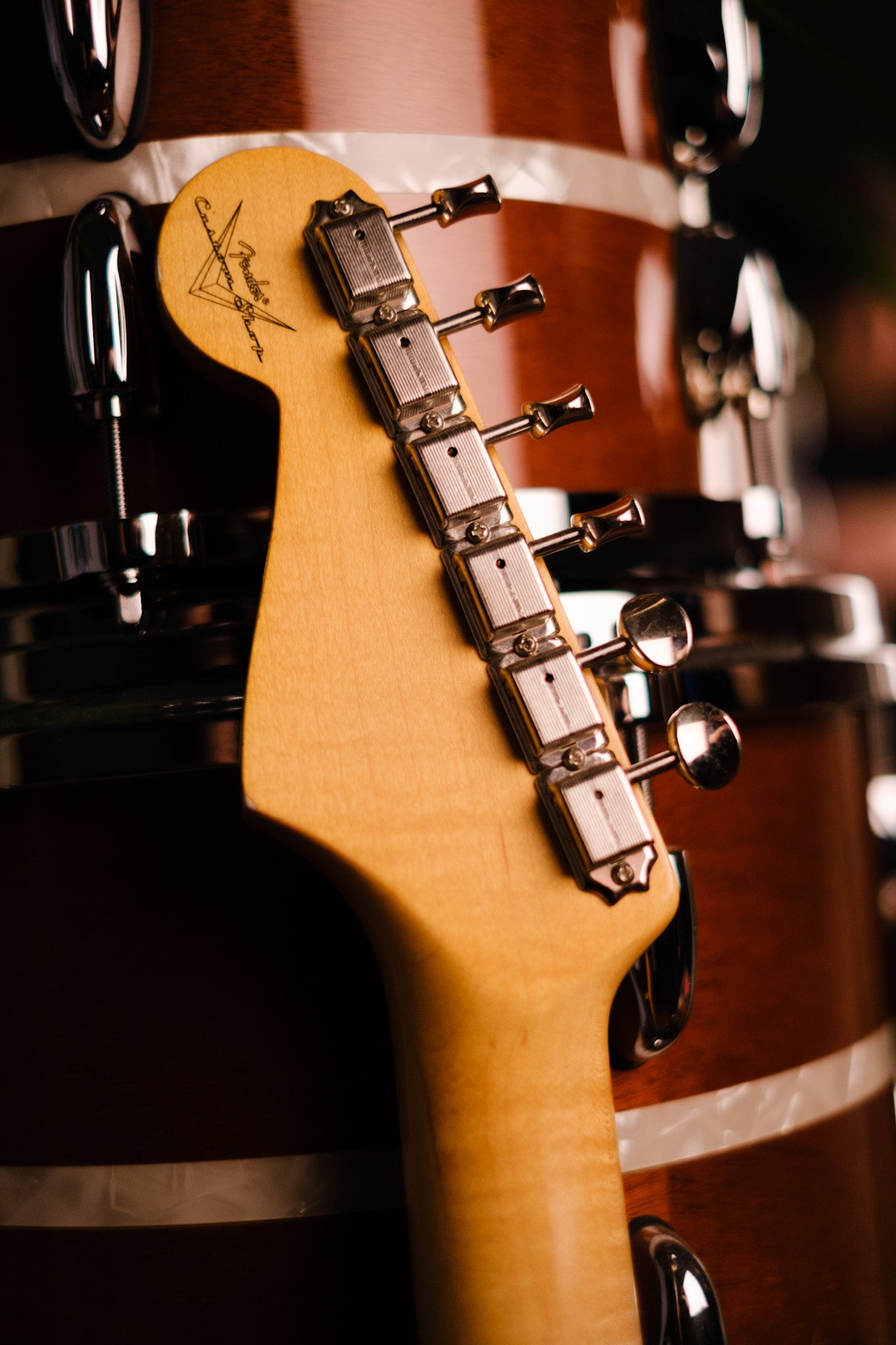 Fender Custom Shop Late '62 Stratocaster, Relic, Closet Classic Hardware, 3 Tone Sunburst