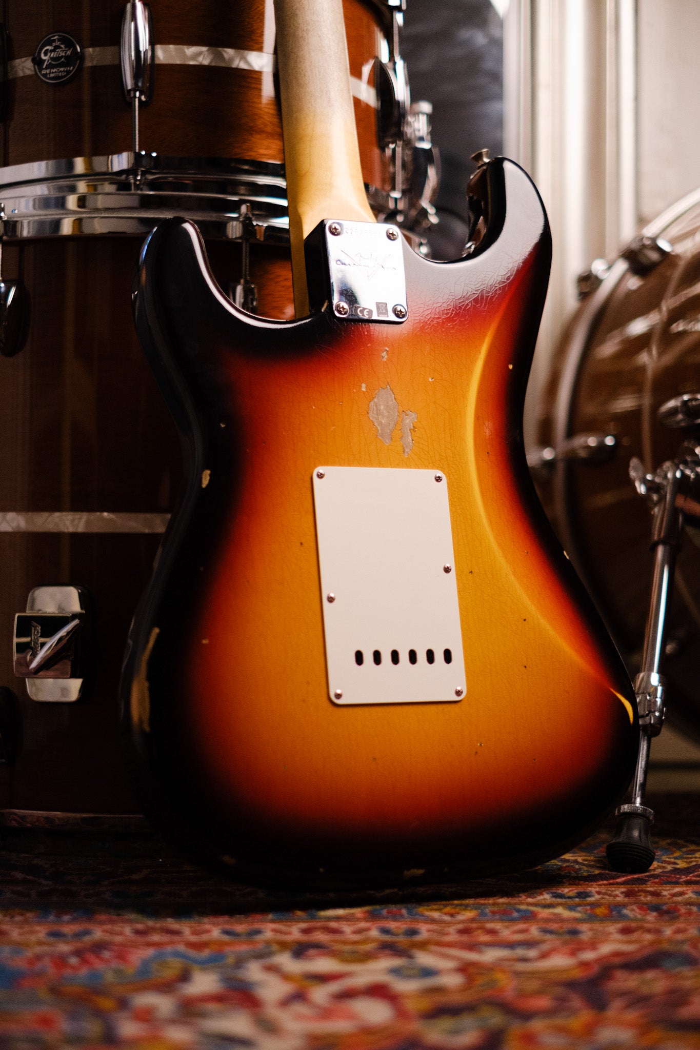 Fender Custom Shop Late '62 Stratocaster, Relic, Closet Classic Hardware, 3 Tone Sunburst