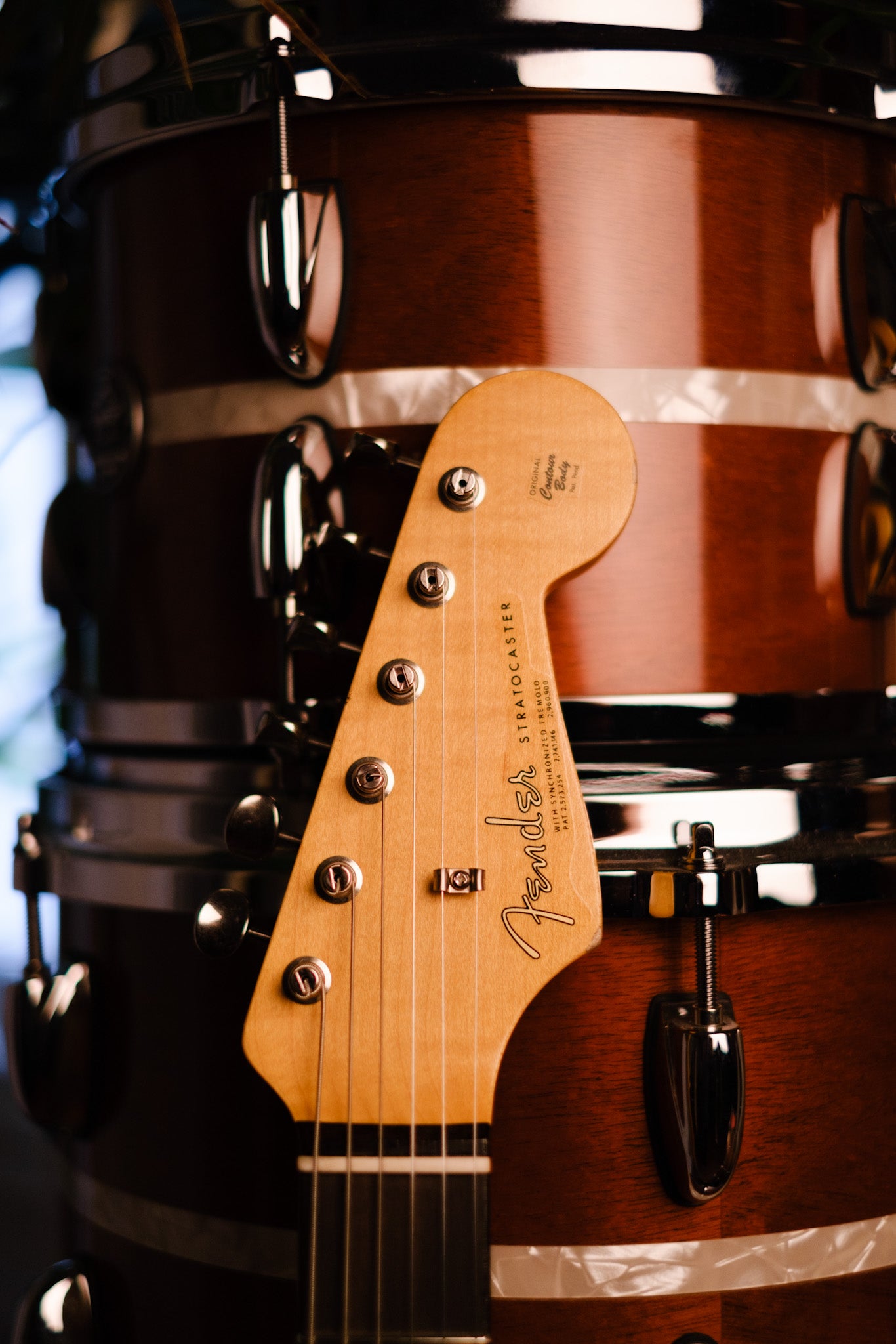 Fender Custom Shop Late '62 Stratocaster, Relic, Closet Classic Hardware, 3 Tone Sunburst