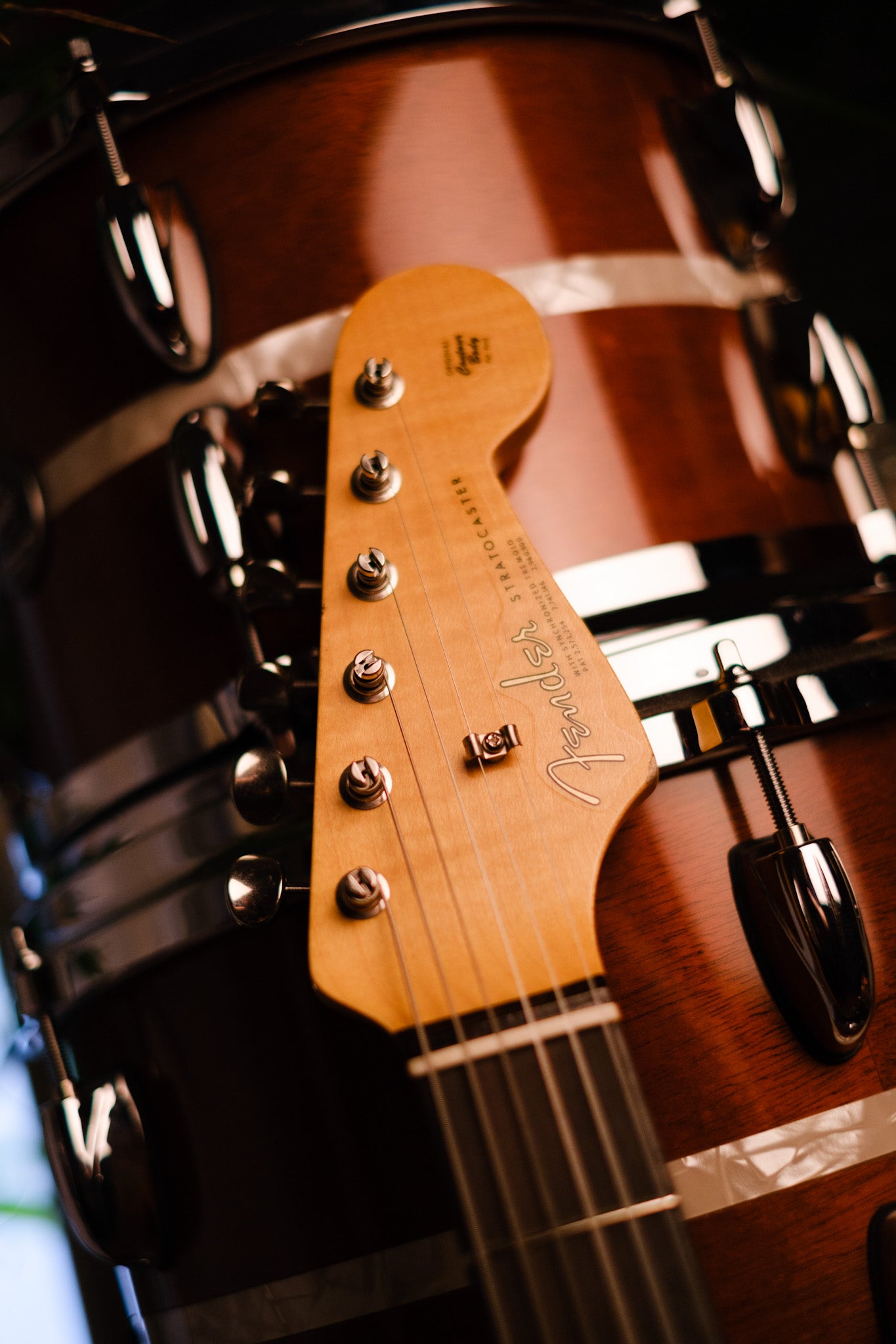 Fender Custom Shop Late '62 Stratocaster, Relic, Closet Classic Hardware, 3 Tone Sunburst