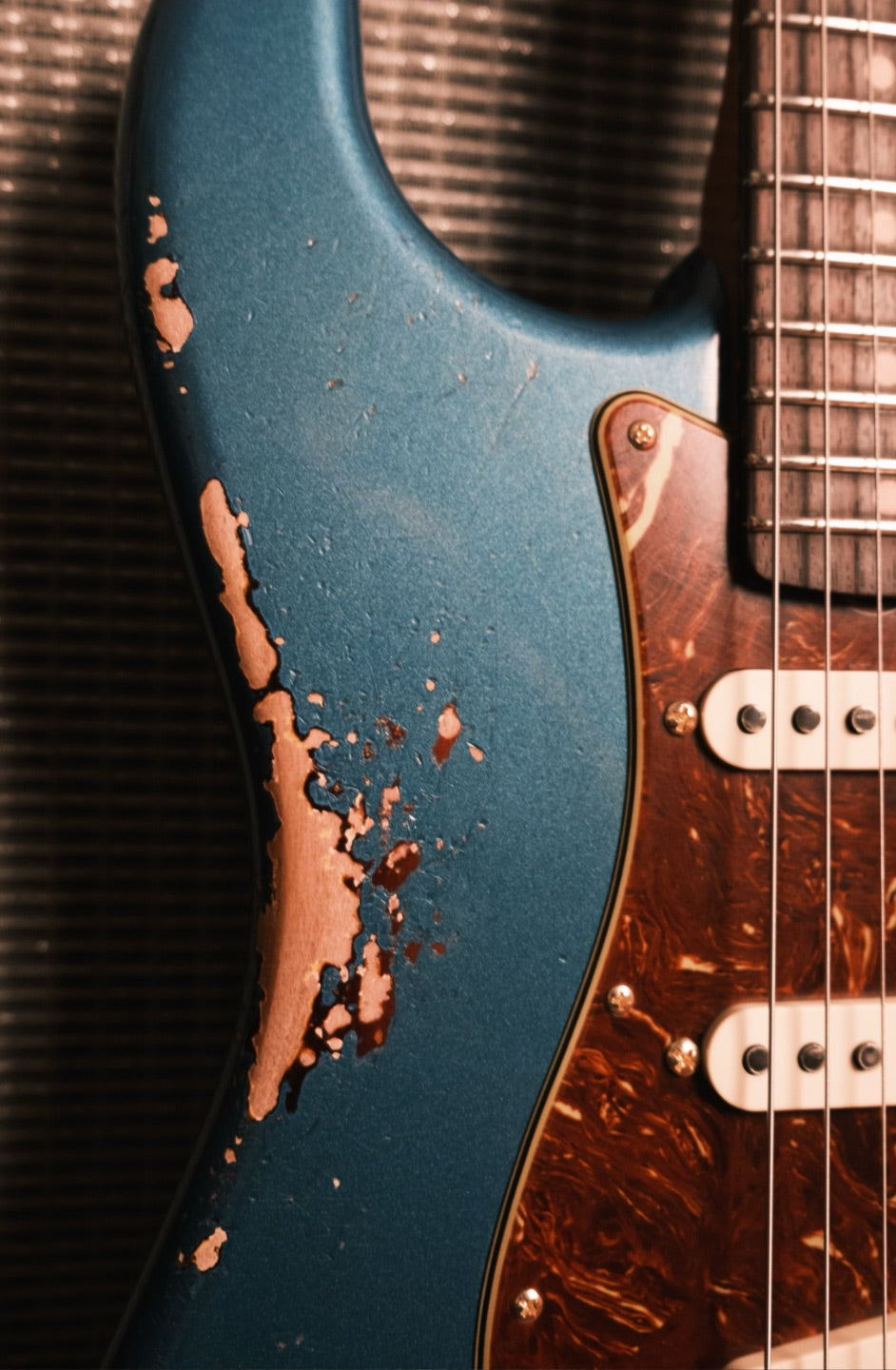 Fender Custom Shop Ltd '62 Stratocaster Gold Hardware Heavy Relic / Closet Classic Ages Ocean Turquoise Over 3-Colour-Sunburst