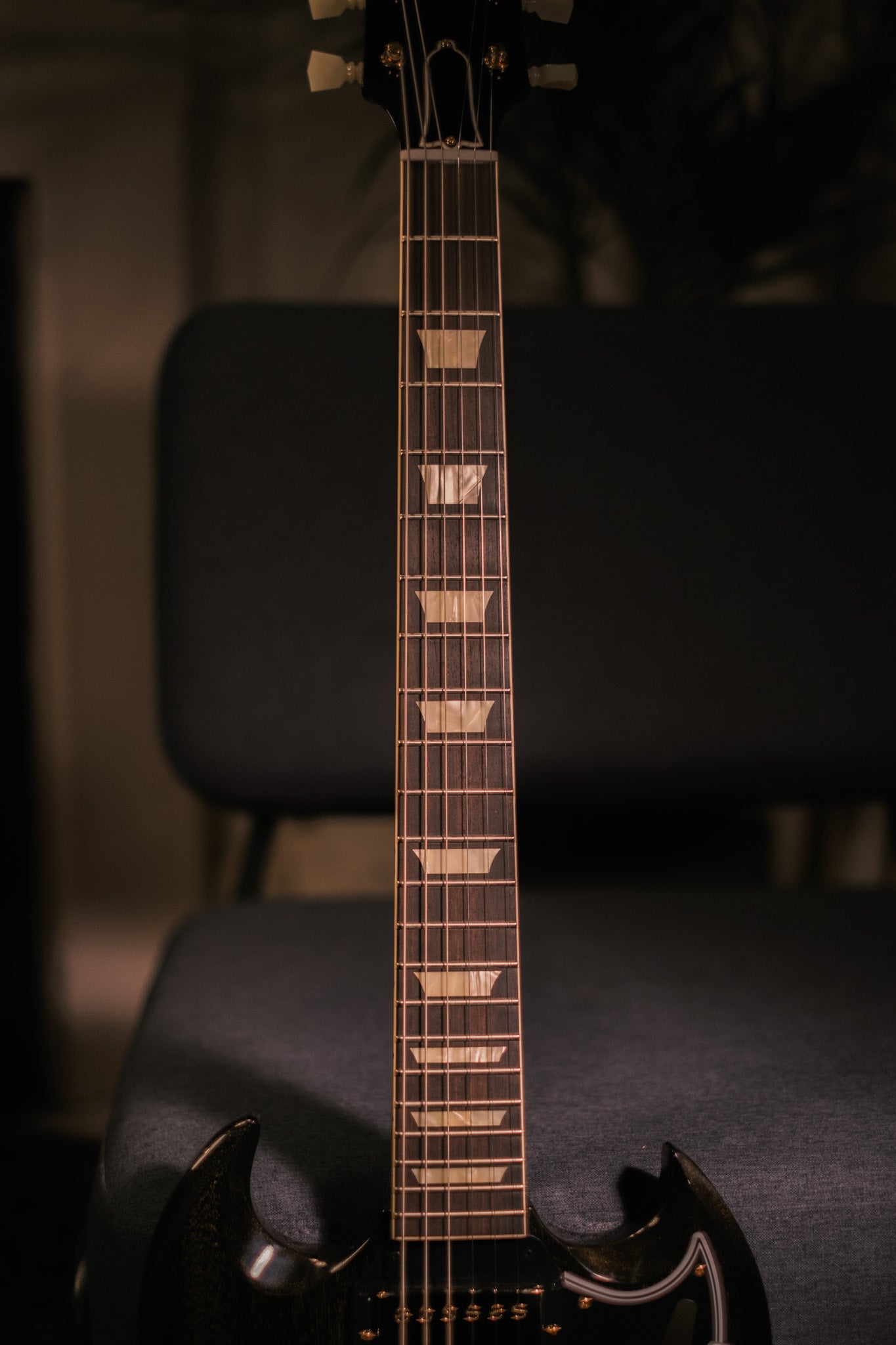 Gibson Custom '64 SG, TV Black Over Gold