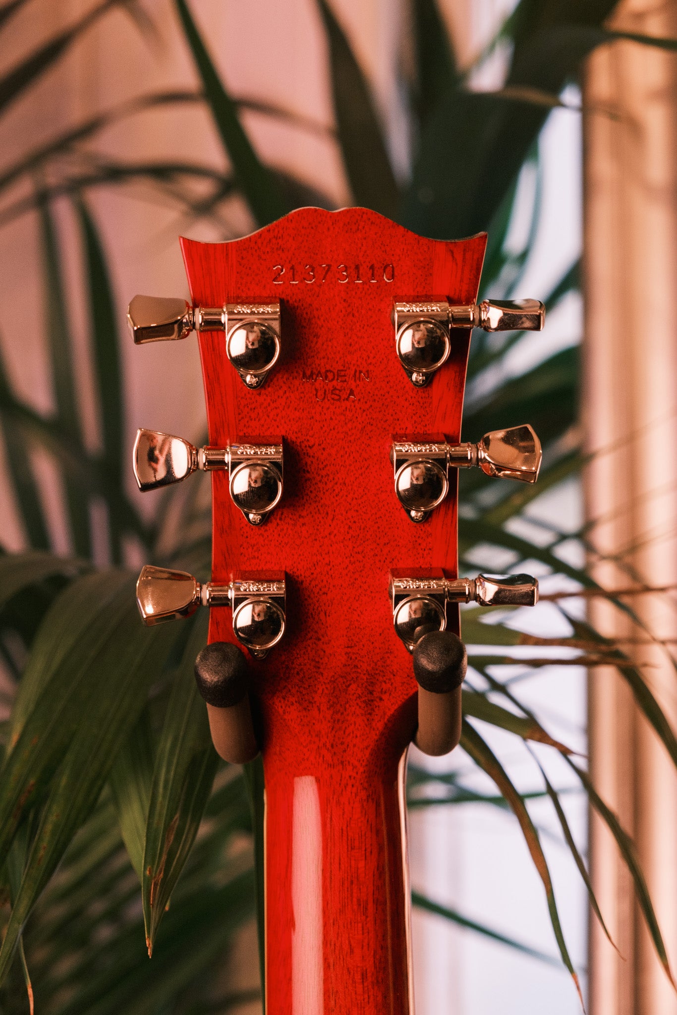 Gibson Dove Original Vintage Cherry Sunburst