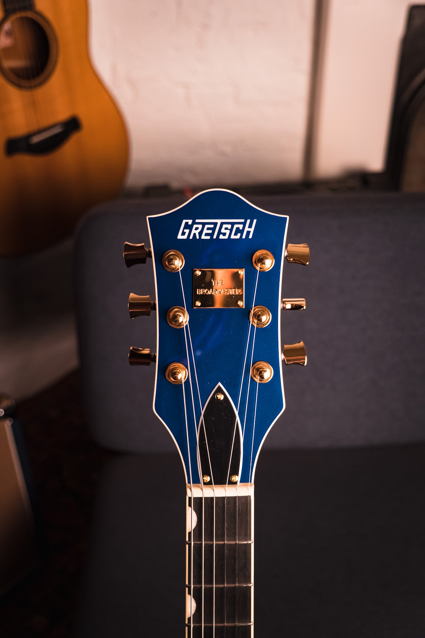 Gretsch G6659TG Players Edition Broadkaster Jr.Azure Metallic