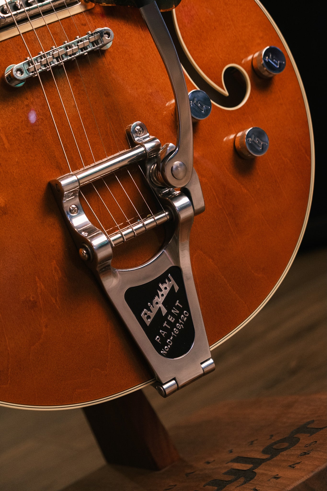 Gretsch G6620T Players Edition Nashville Round-Up Orange