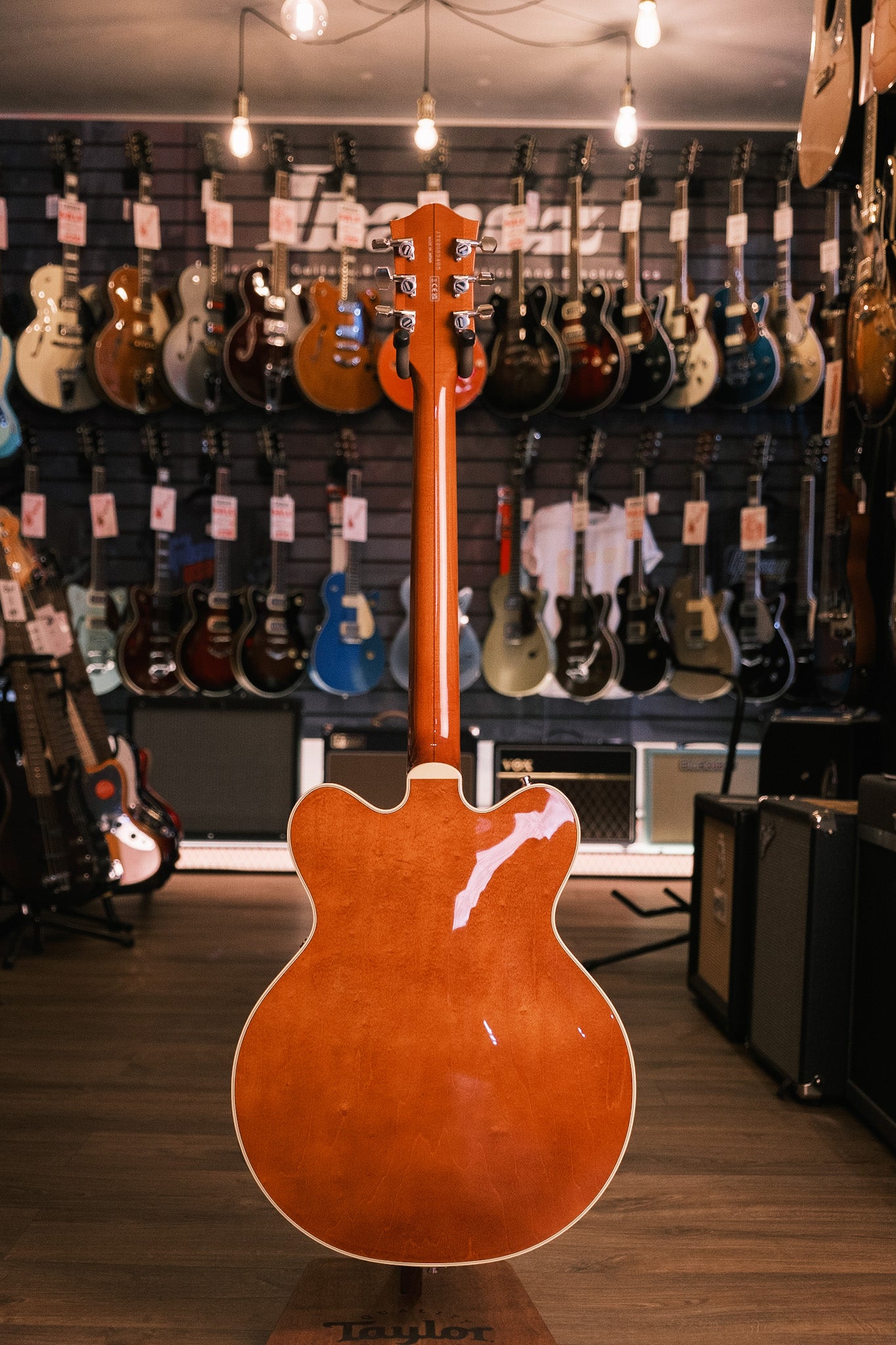 Gretsch G6620T Players Edition Nashville Round-Up Orange