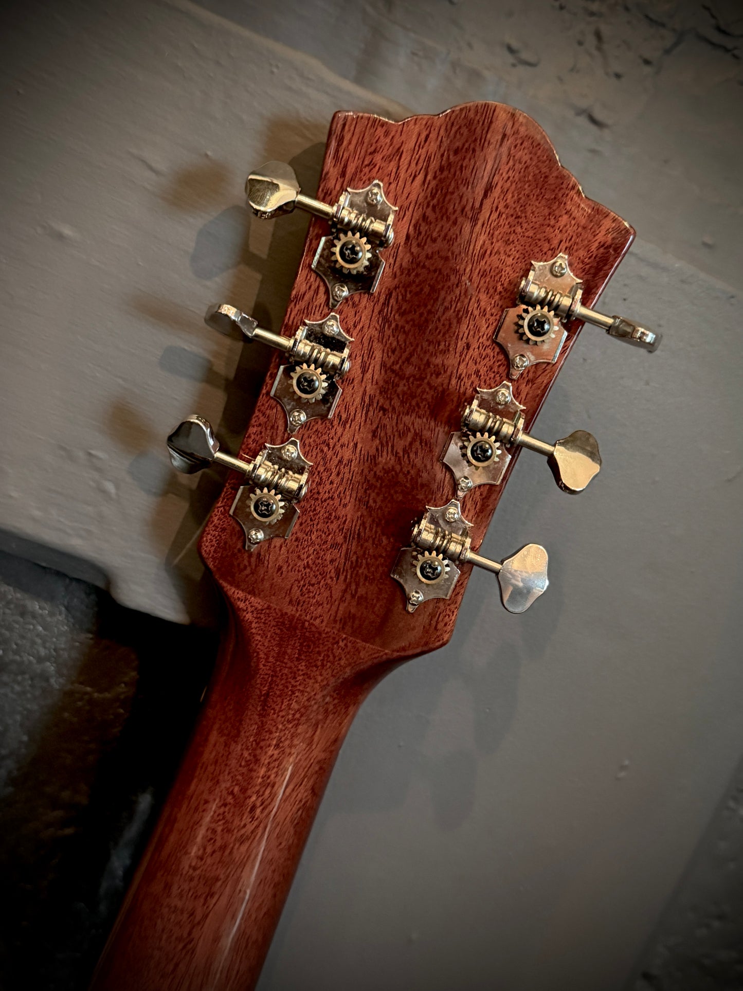 PRE LOVED Guild Westerly Collection OM 140CE