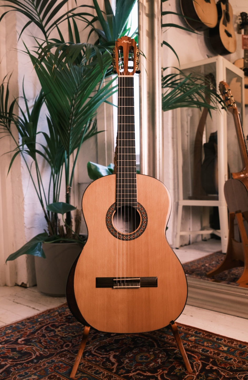 Manuel Rodriguez Superior A-C 4/4 Cedar