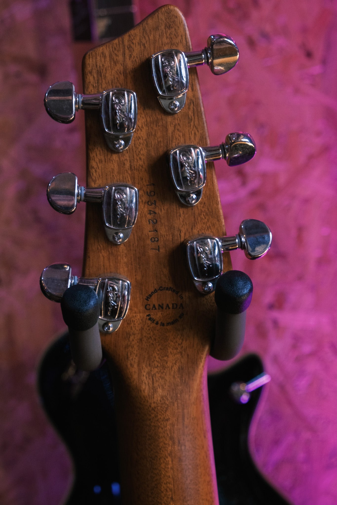 PRE-LOVED Godin A6 Ultra Natural SG