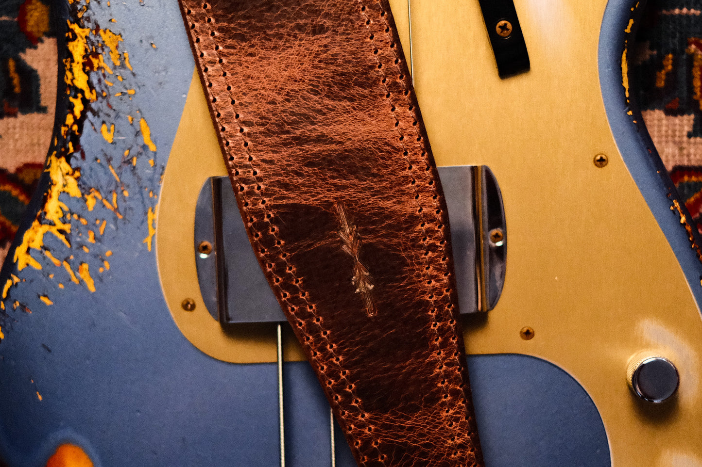 Pinegrove Leather BS53 3" Wide Guitar/Bass Strap Tan Relic