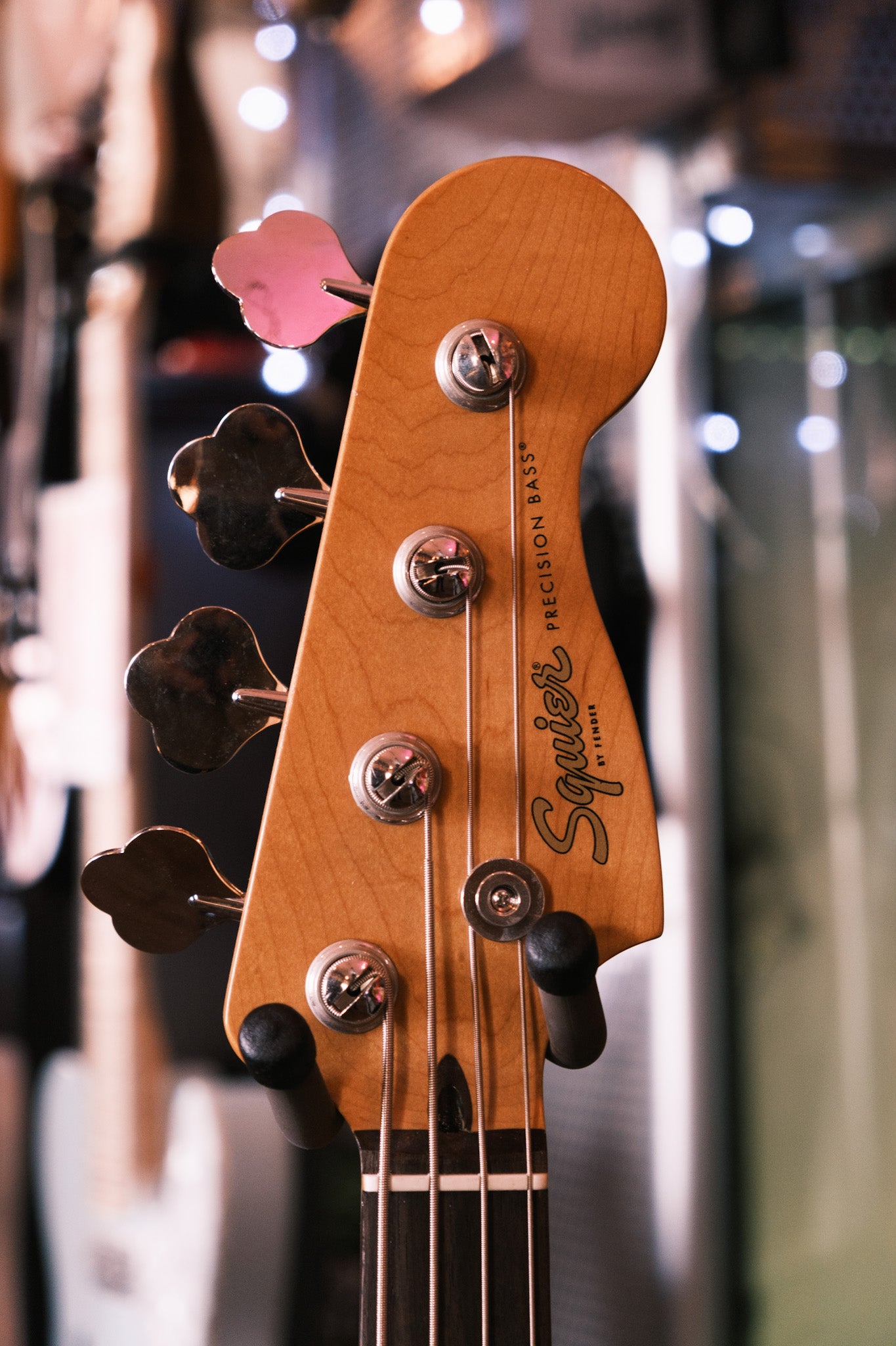 PRE-LOVED Squier Classic Vibe Precision Bass