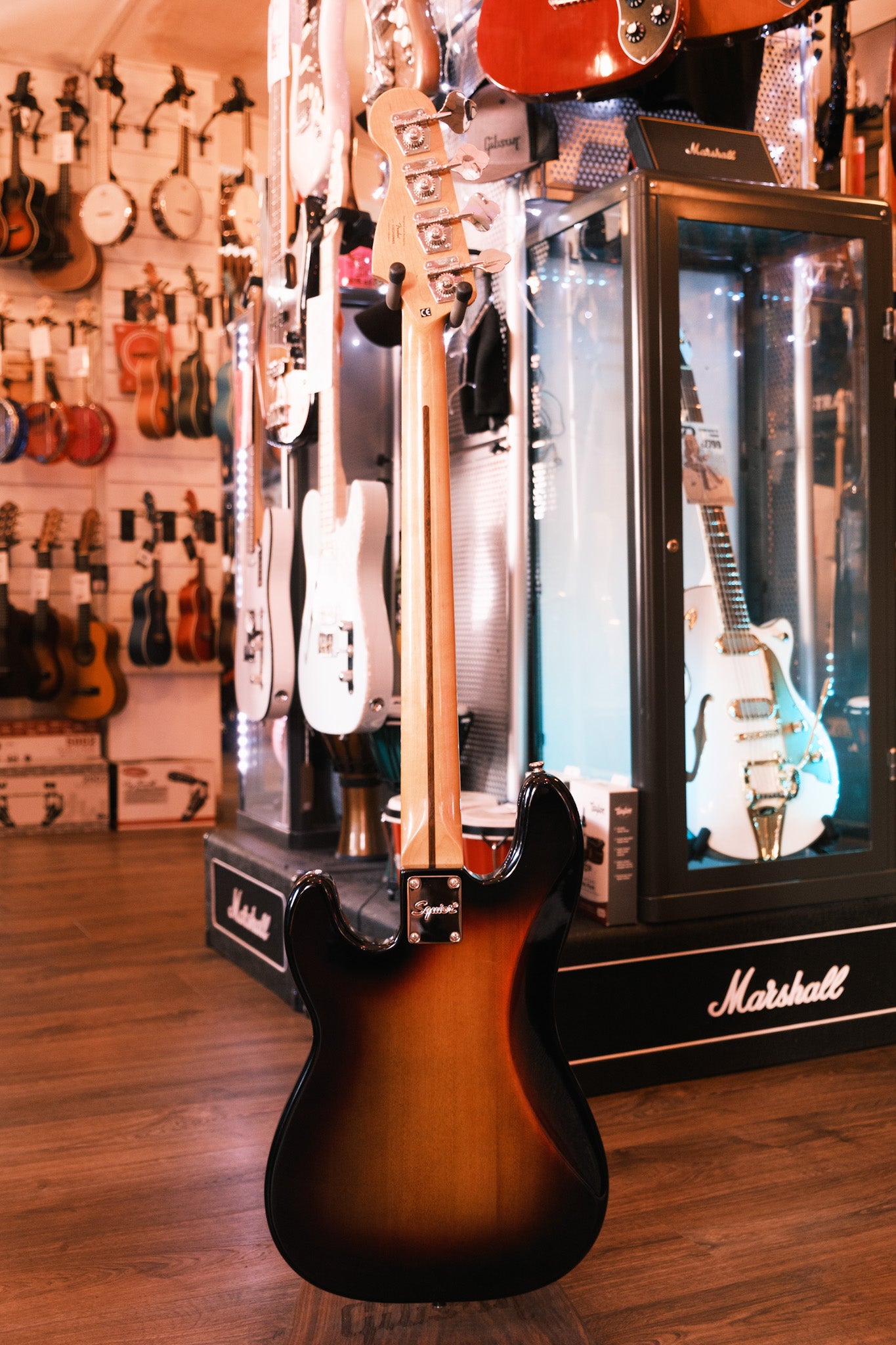 PRE-LOVED Squier Classic Vibe Precision Bass