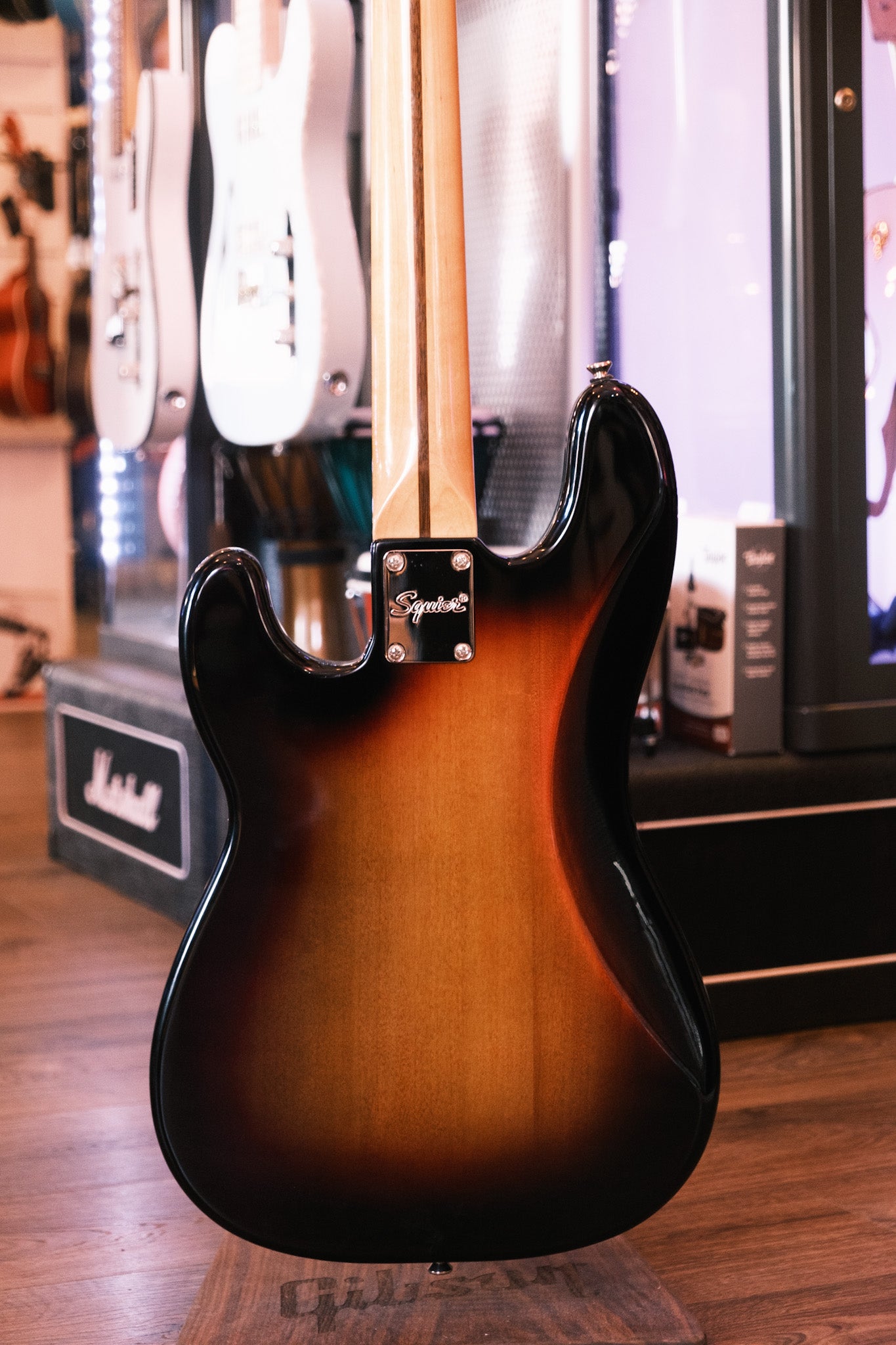 PRE-LOVED Squier Classic Vibe Precision Bass