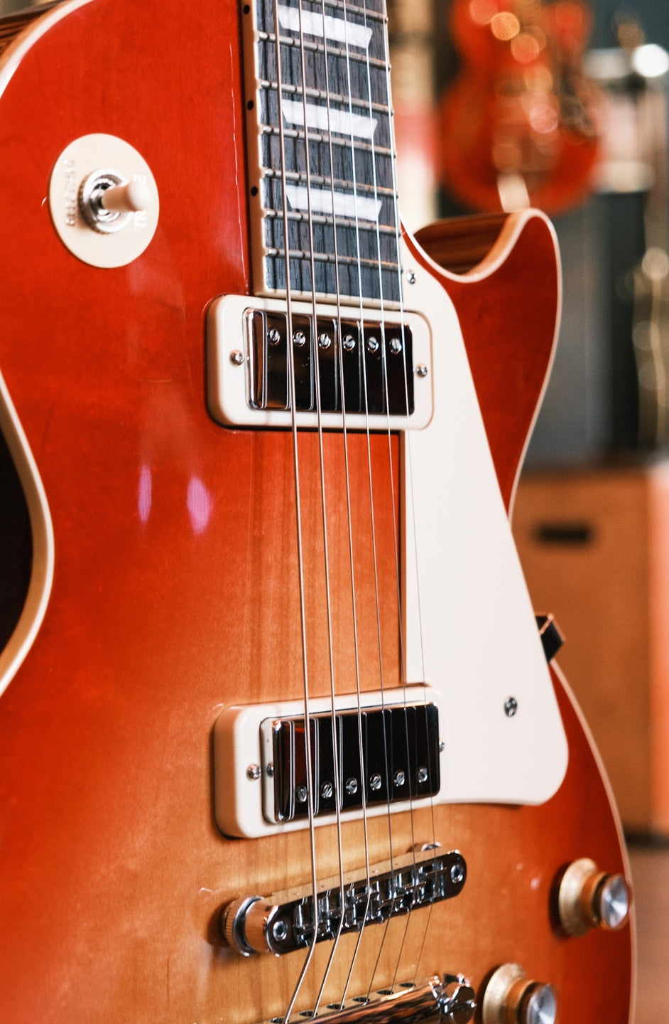 Gibson Les Paul '70s Deluxe Cherry Sunburst