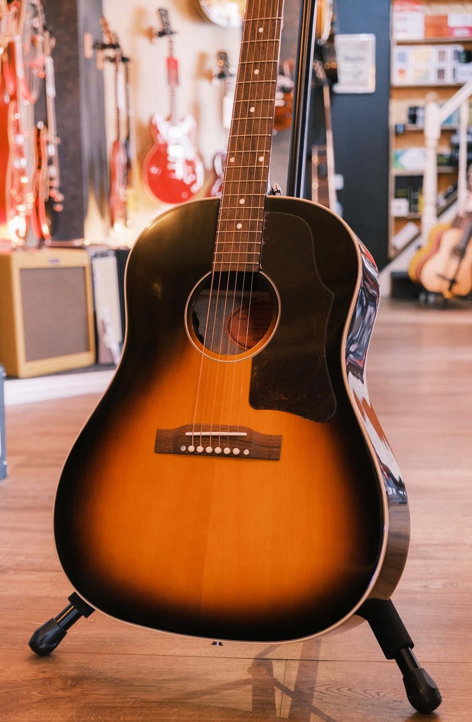 Epiphone Inspired By Gibson J-45 - Aged Vintage Sunburst Gloss