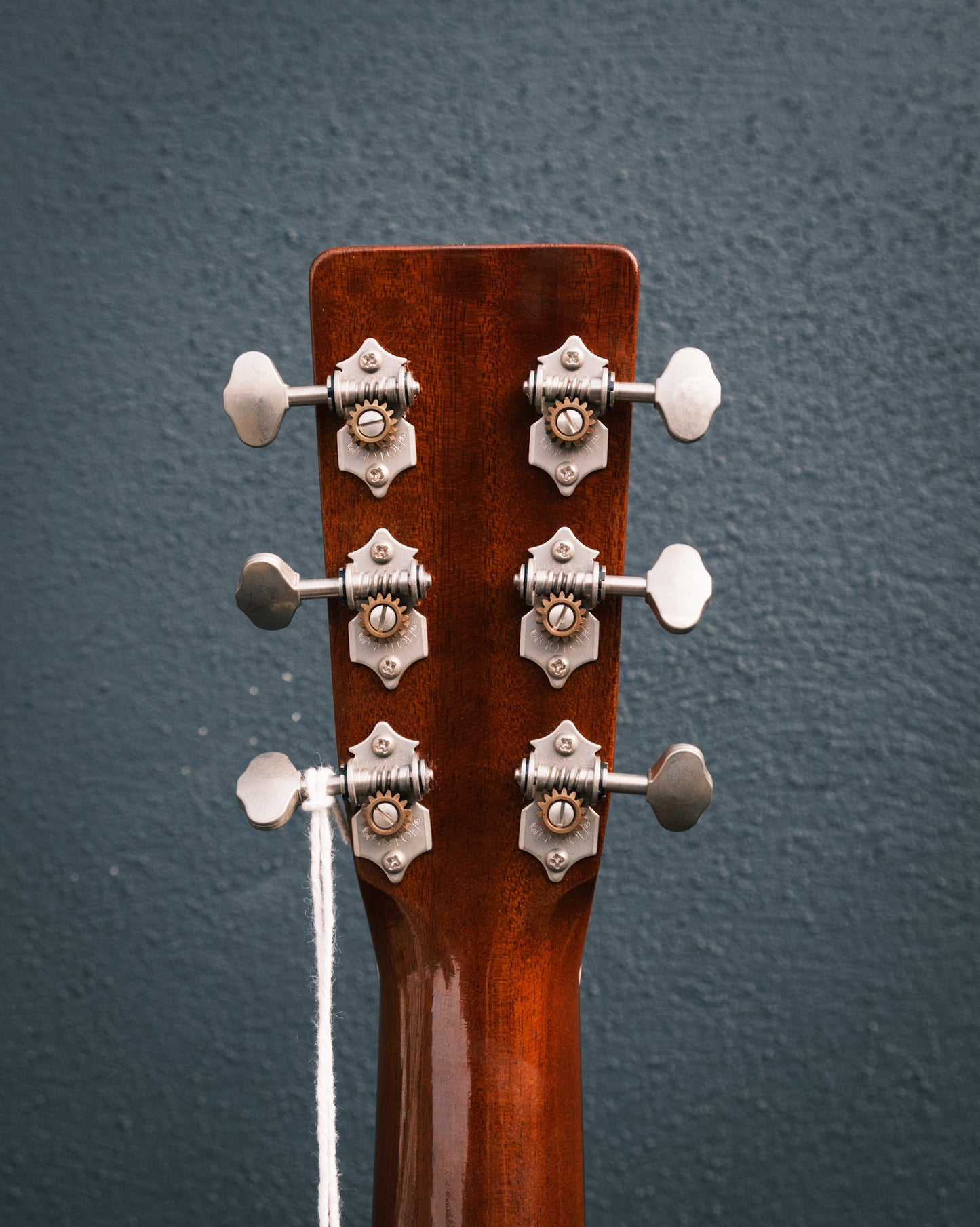 Atkin Essential-00 Aged Natural Finish #4446