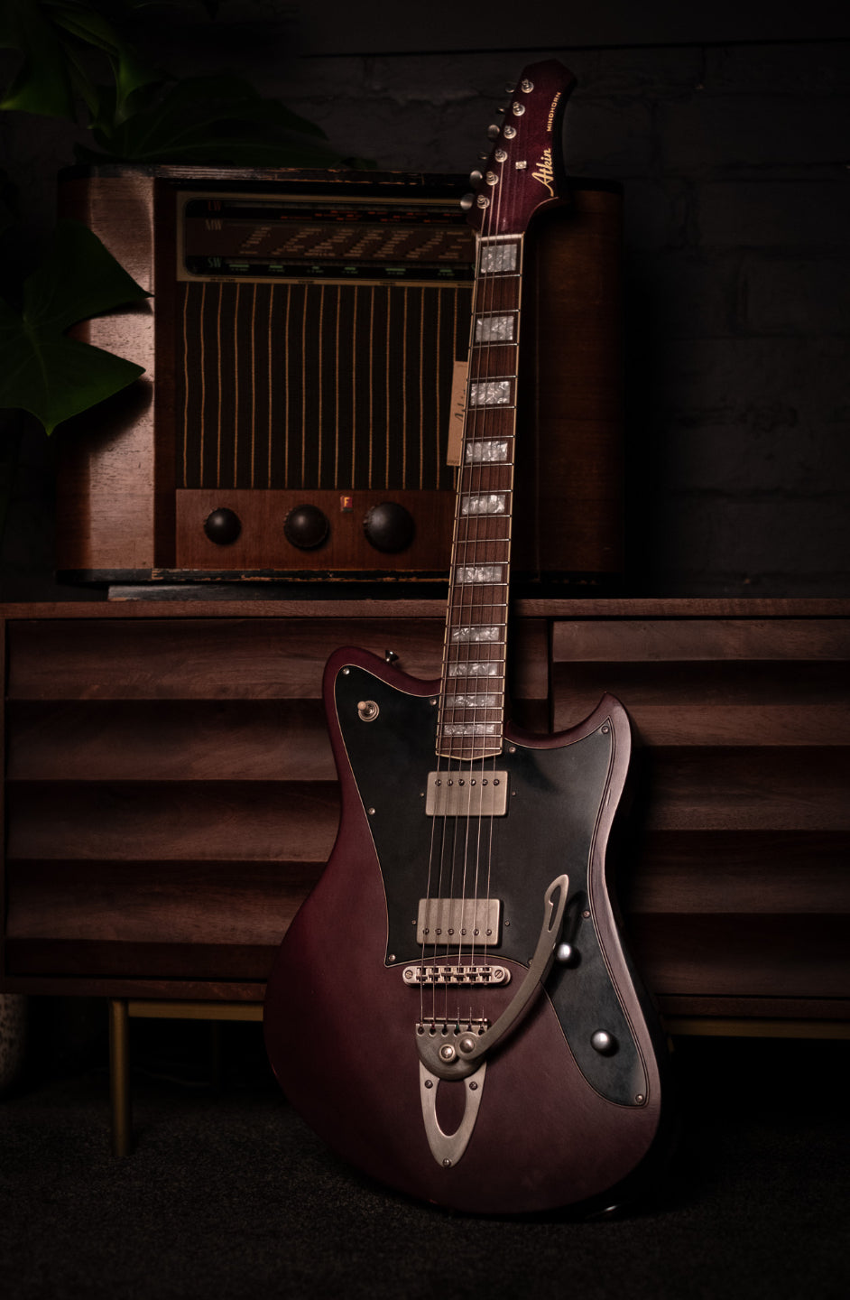 Atkin Mindhorn Deluxe