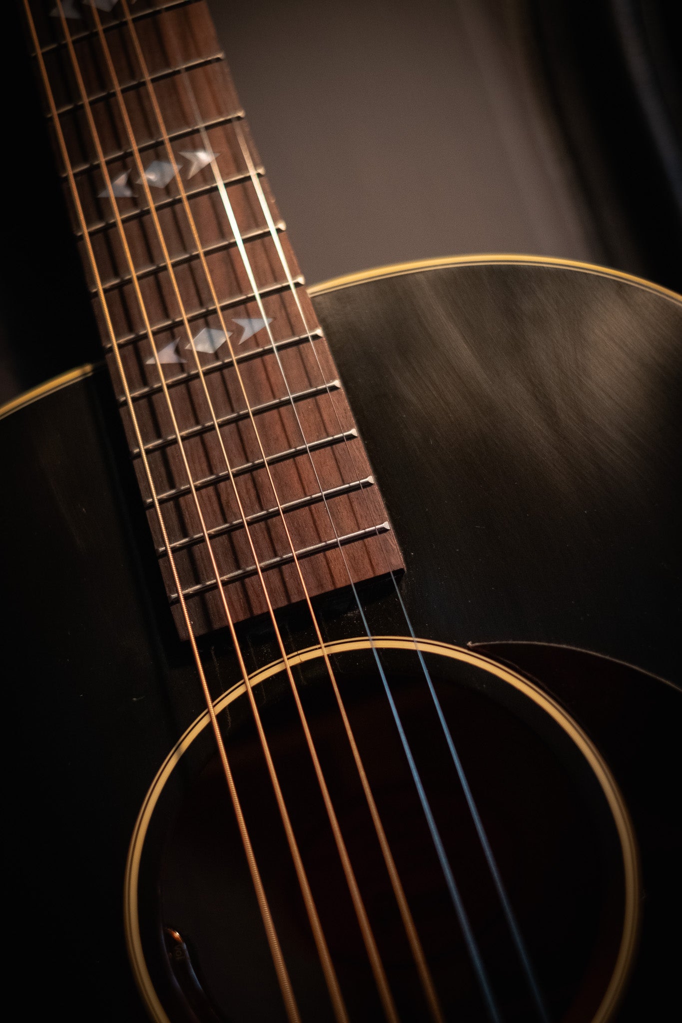 Gibson Custom Shop 1942 LG-2 AJ VOS, '30s Burst – Music Bros. Ltd