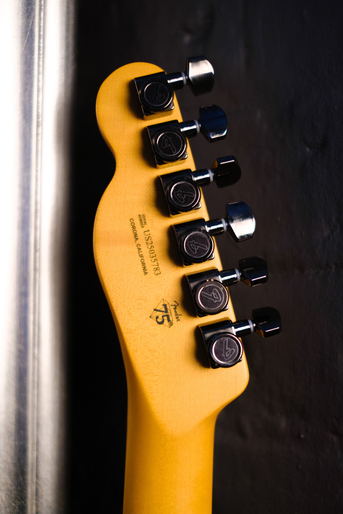Fender 75th Anniversary American Ultra II Telecaster, Liquid Gold