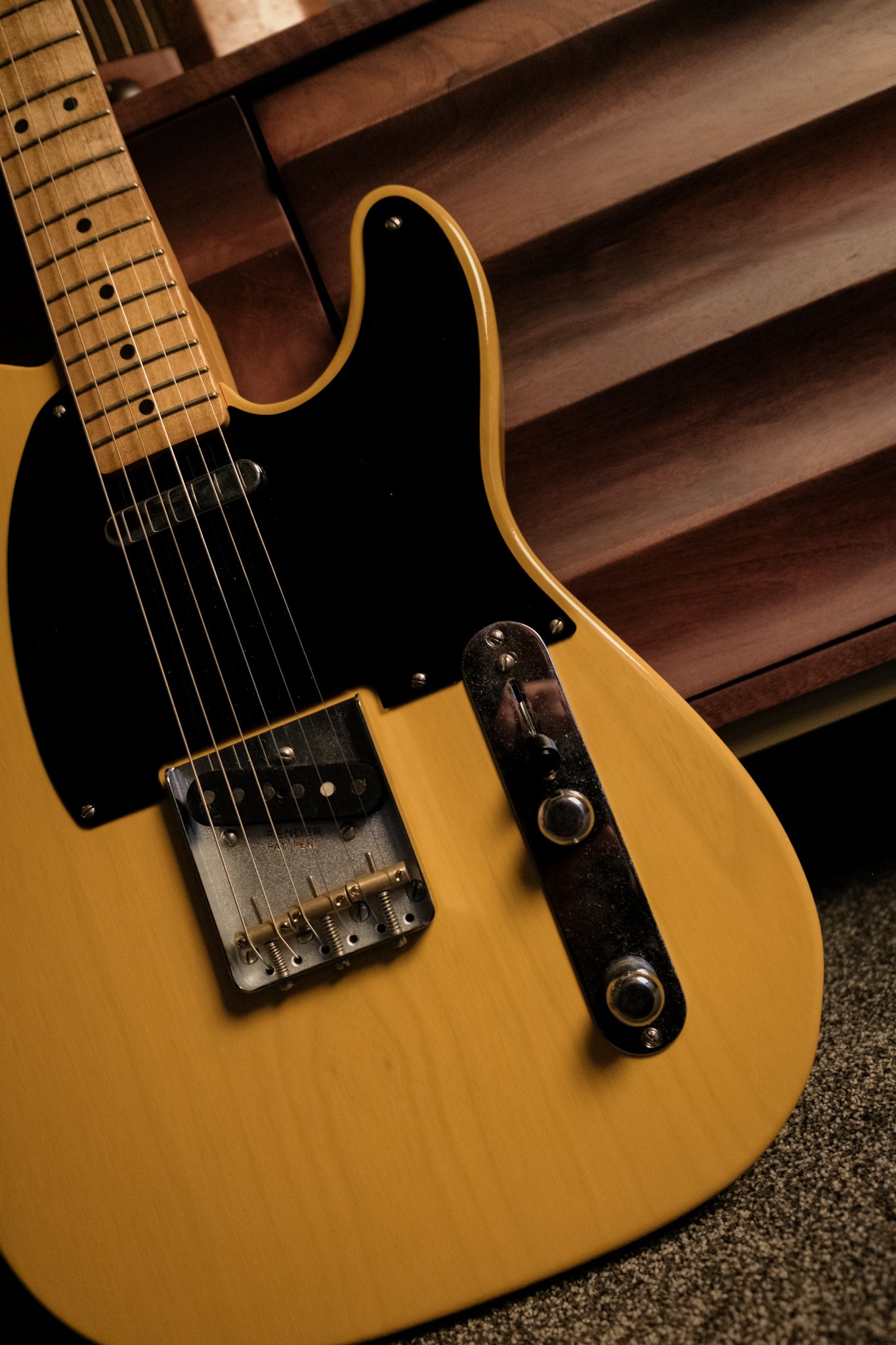 Fender 75th Anniversary Vintera Road Worn 1951 Telecaster, Butterscotch Blonde