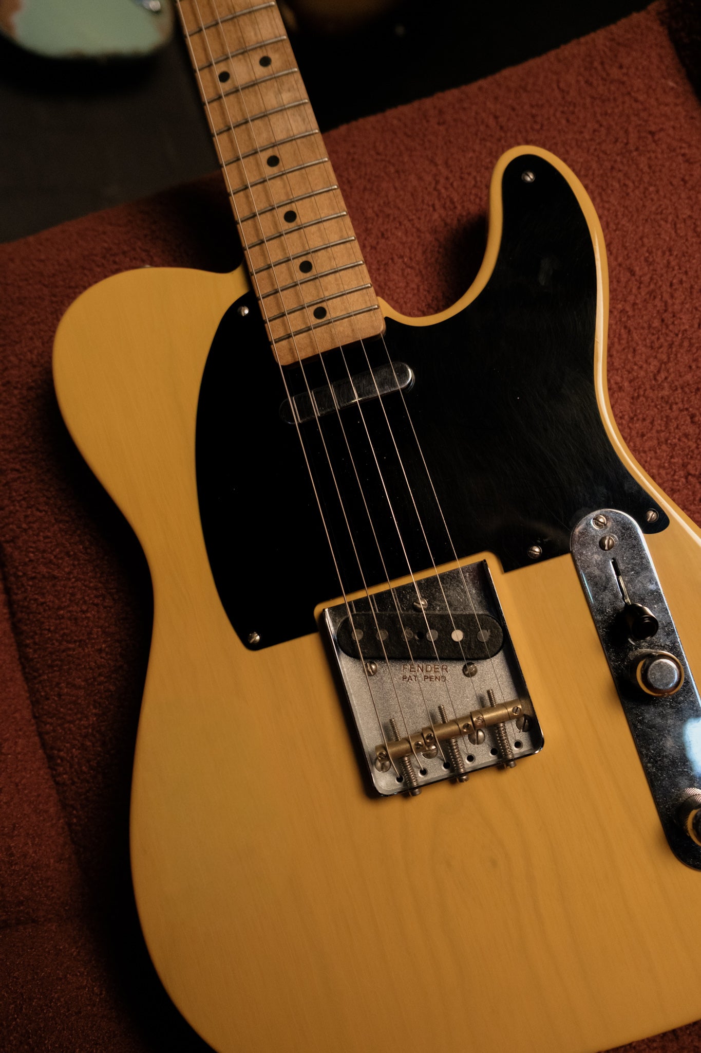 Fender 75th Anniversary Vintera Road Worn 1951 Telecaster, Butterscotch Blonde
