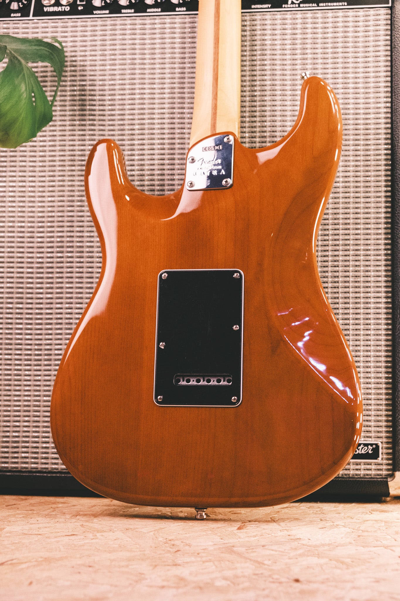 Fender Limited Edition American Ultra Stratocaster, Tiger's Eye, Ebony Fingerboard