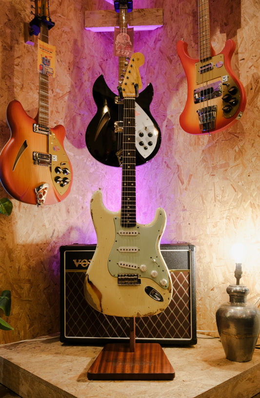 PRE LOVED Fender Custom Shop 1960 Stratocaster Relic, Vintage White Over 3 Tone Sunburst, Heavy Relic (2016)