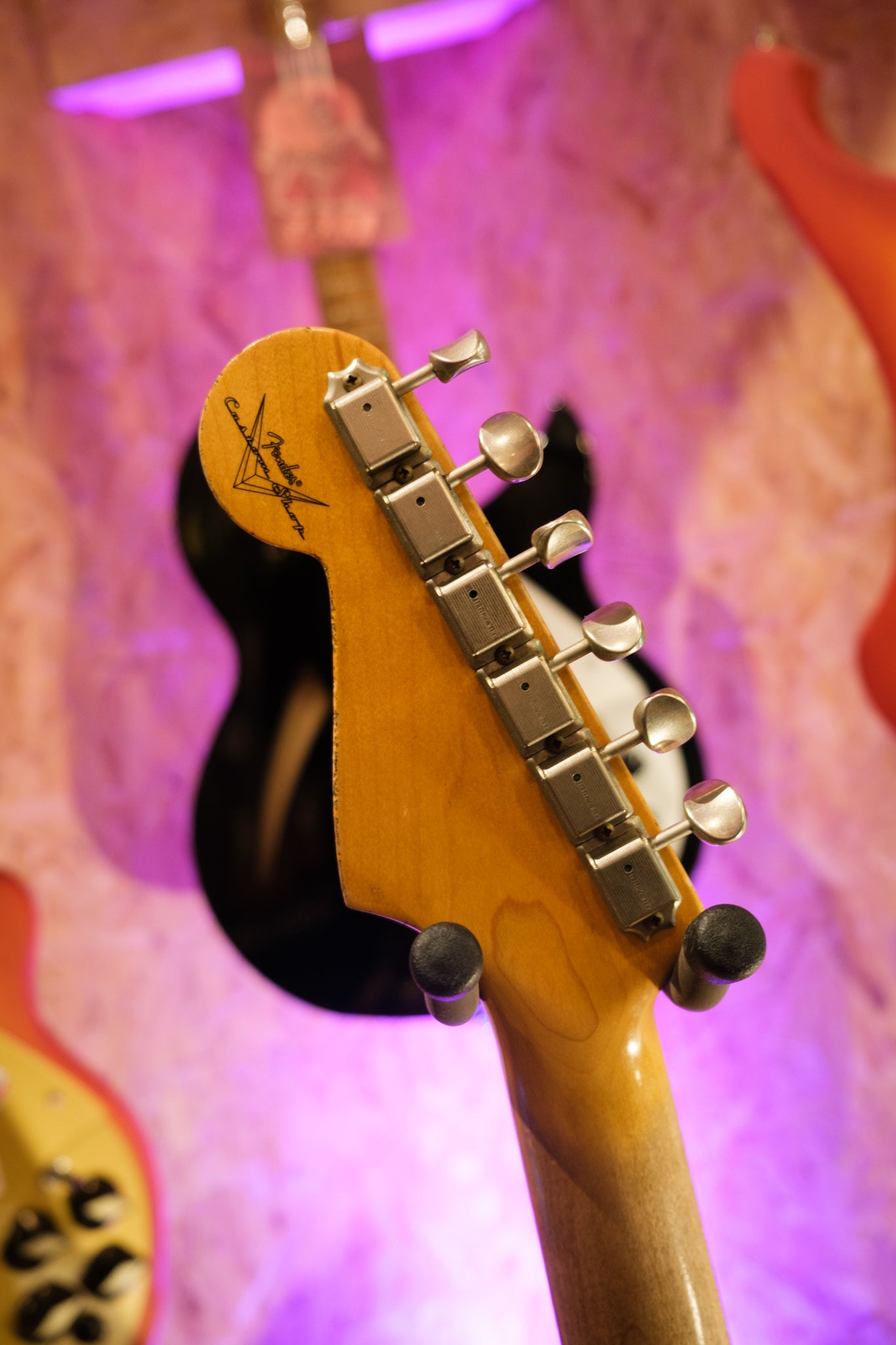 PRE LOVED Fender Custom Shop 1960 Stratocaster Relic, Vintage White Over 3 Tone Sunburst, Heavy Relic (2016)