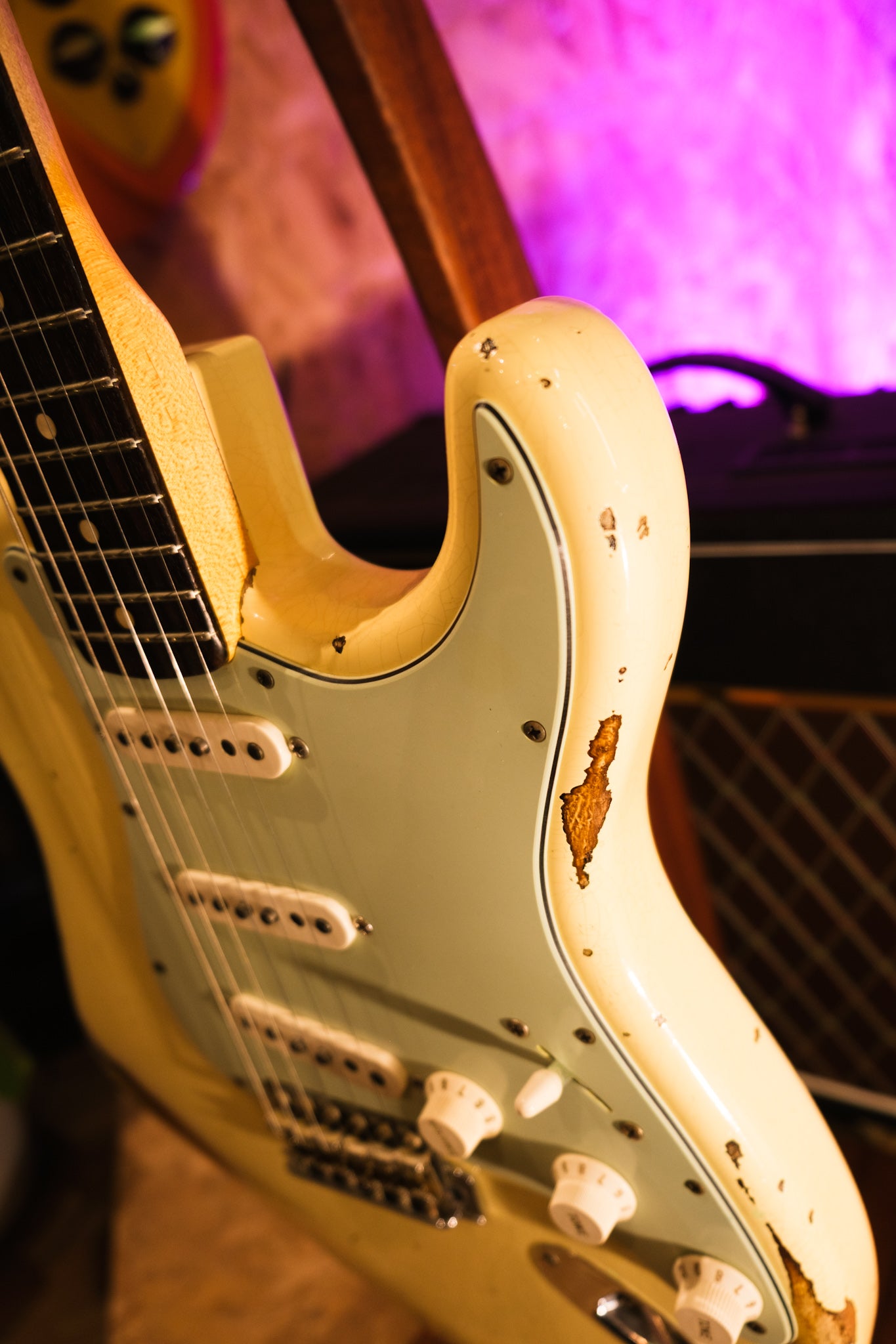 PRE LOVED Fender Custom Shop 1960 Stratocaster Relic, Vintage White Over 3 Tone Sunburst, Heavy Relic (2016)