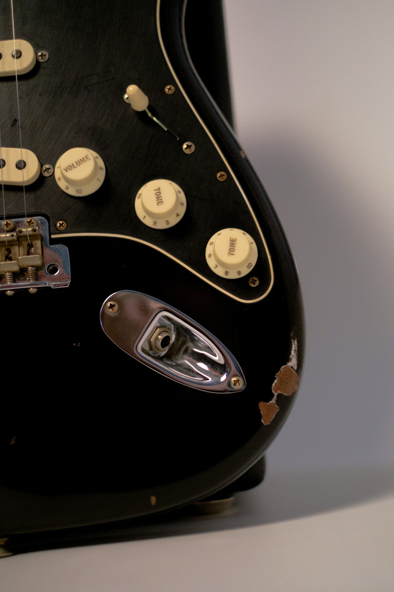 Fender Custom Shop Limited Black Roasted Dual-Mag Stratocaster, Relic, Black