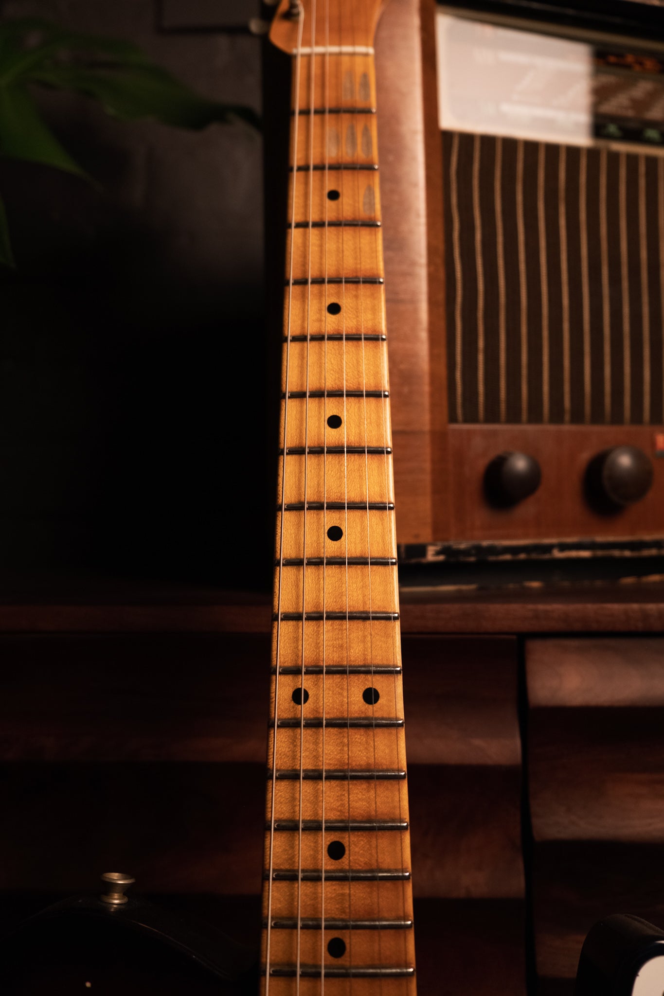 Fender Custom Shop '57 Telecaster Journeyman Relic, Wide Fade Two-Tone Sunburst