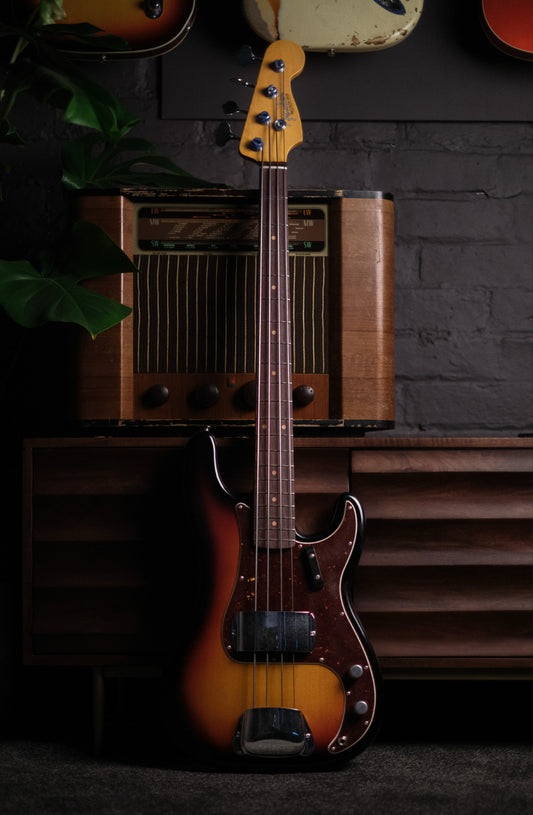 Fender James Jamerson 1962 Precision Bass, 3 Tone Sunburst