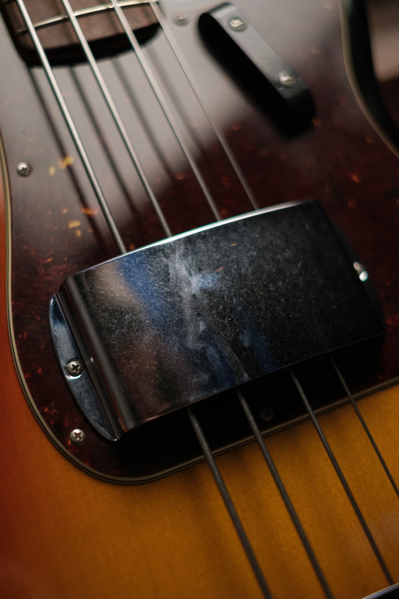 Fender James Jamerson 1962 Precision Bass, 3 Tone Sunburst