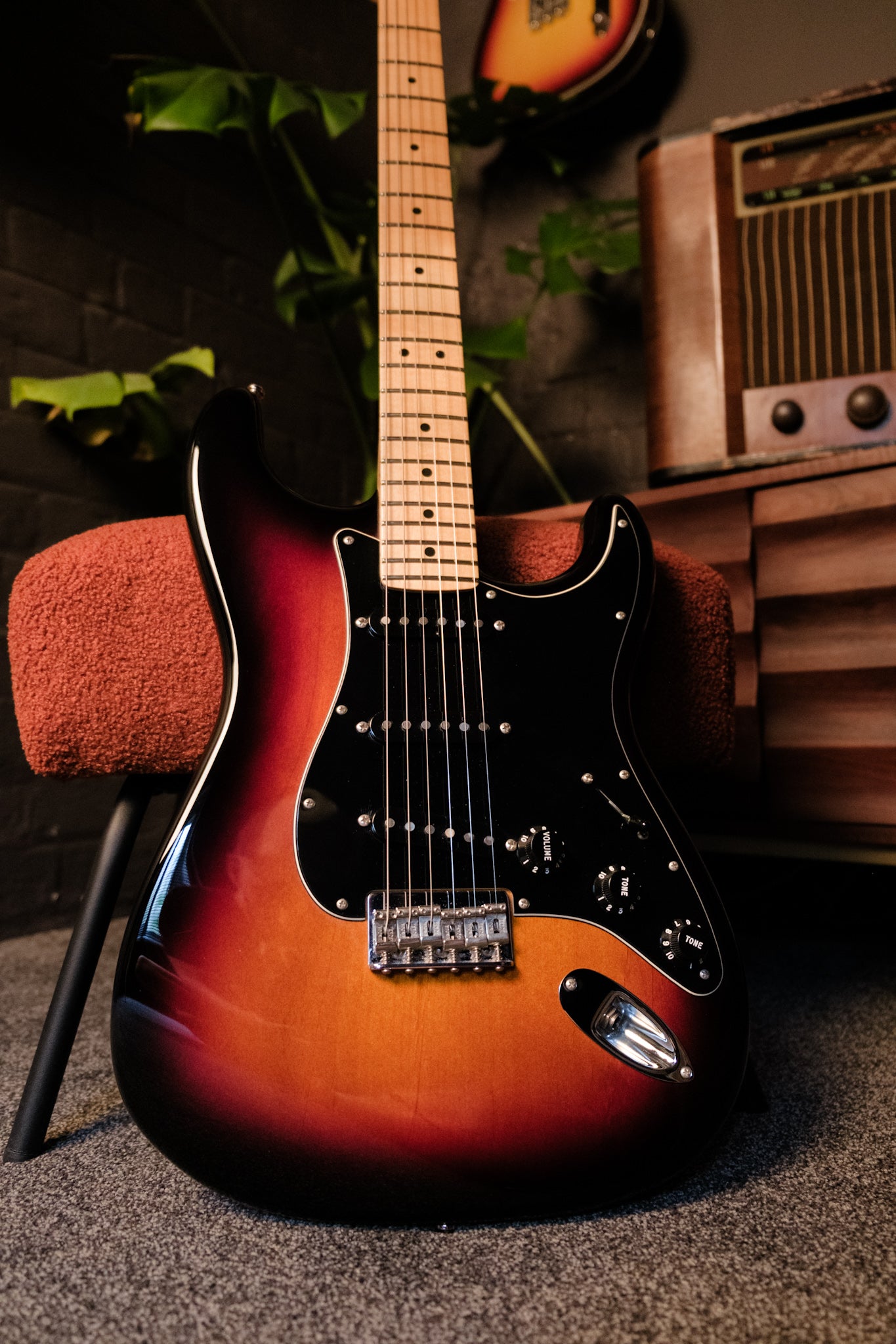 PRE LOVED Fender Limited Edition 10 for '15 Stratocaster, 3 Colour Sunburst