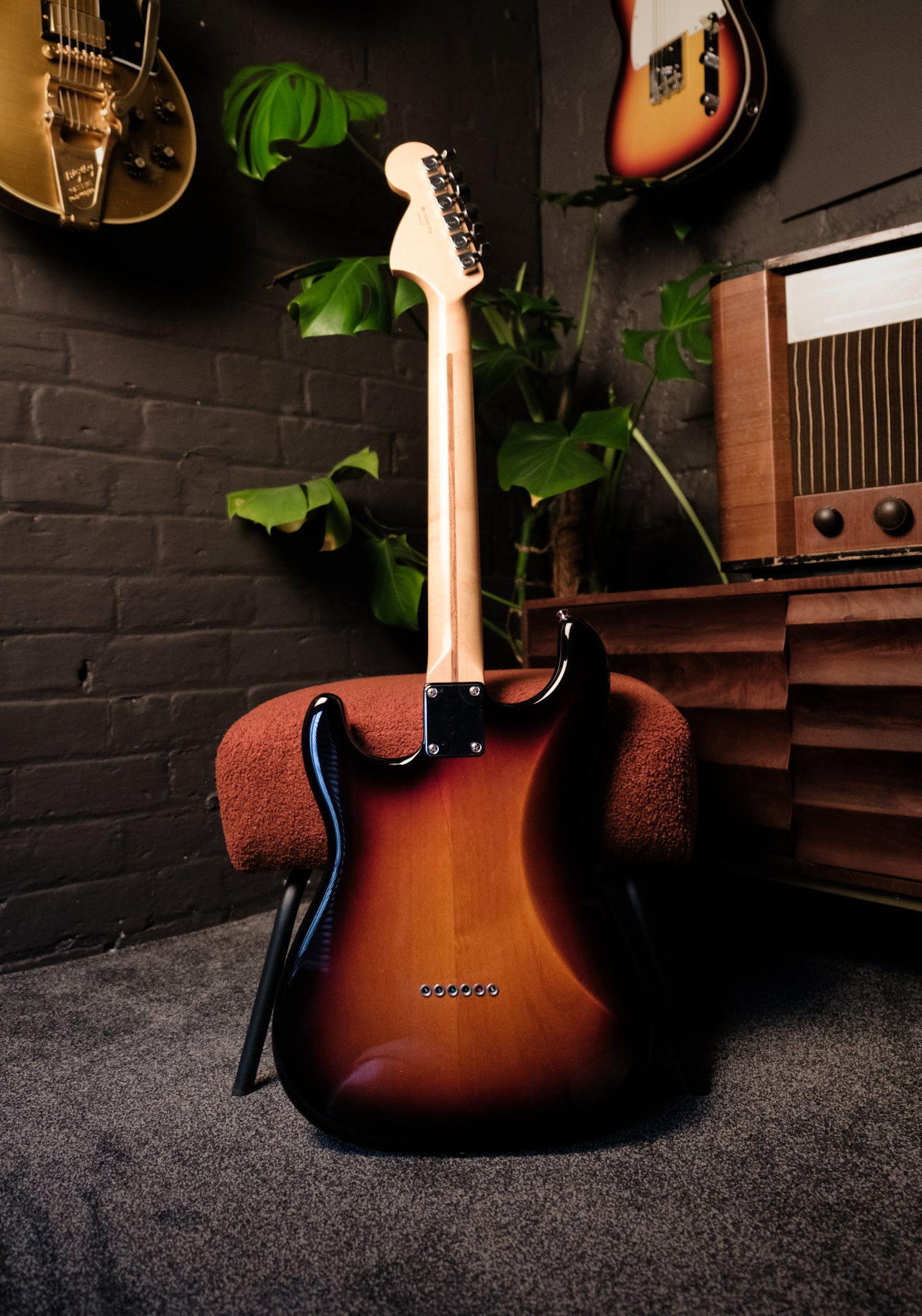 PRE LOVED Fender Limited Edition 10 for '15 Stratocaster, 3 Colour Sunburst
