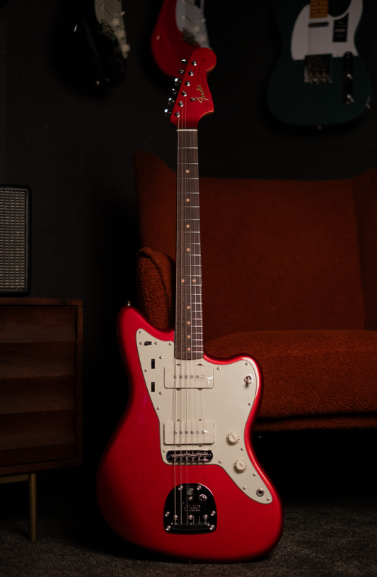 Fender Vintera III Mid '60s Jazzmaster, Candy Apple Red