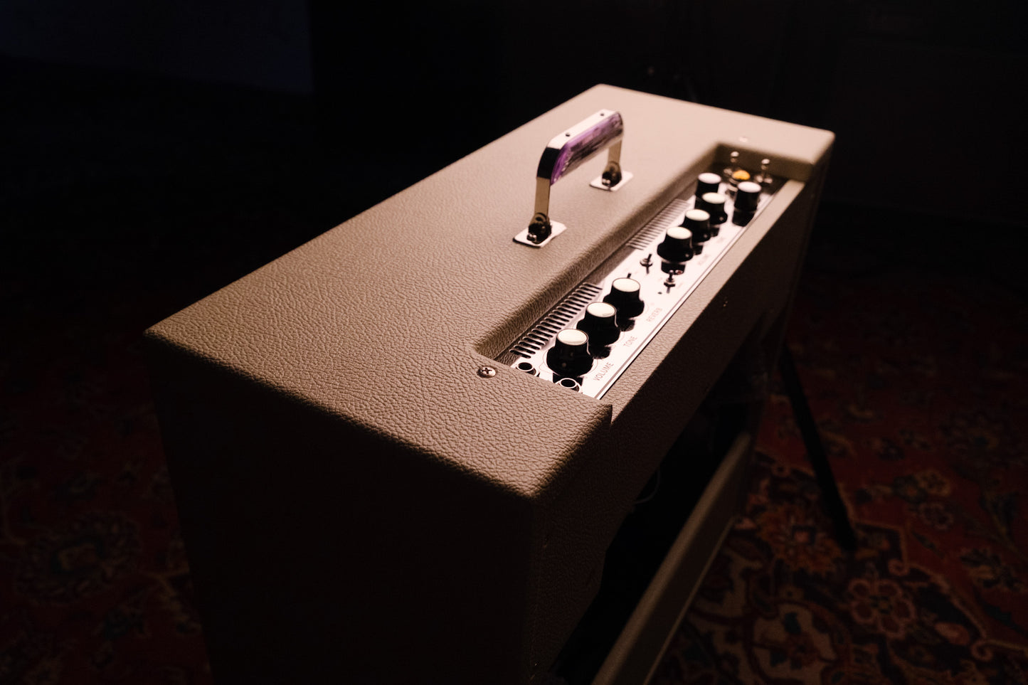 Gibson Dual Falcon 2x10" Combo Amplifier, Cream Bronco
