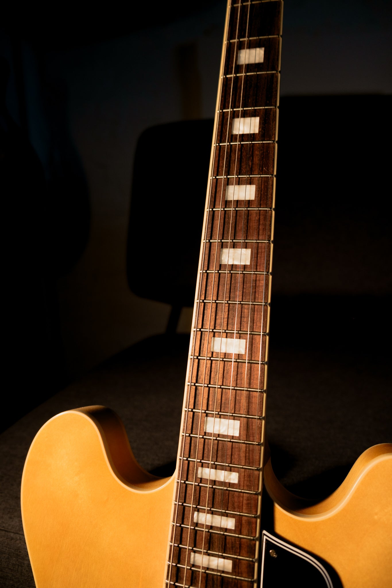 Gibson ES-330, Antique Natural