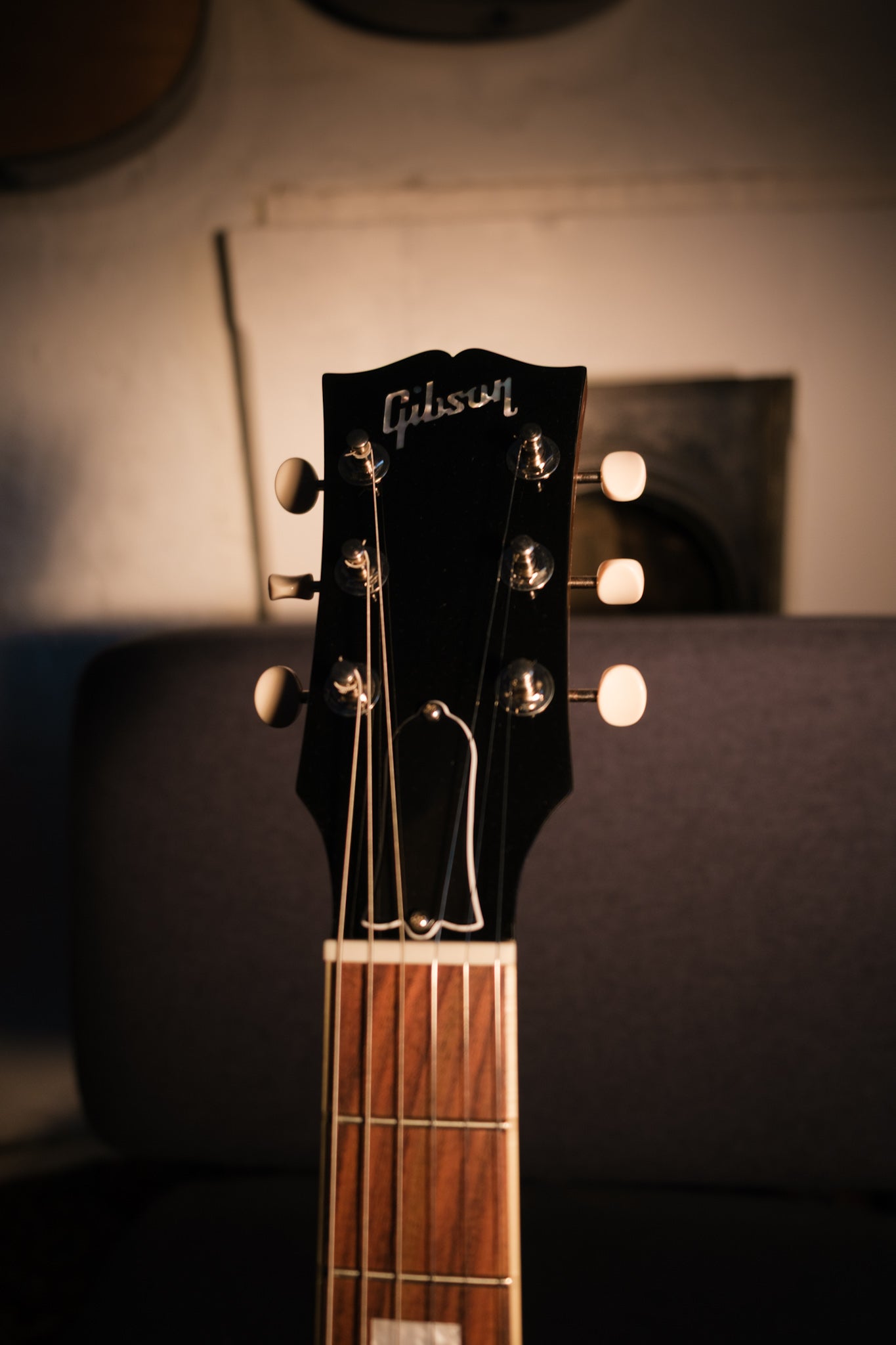 Gibson ES-330, Antique Natural