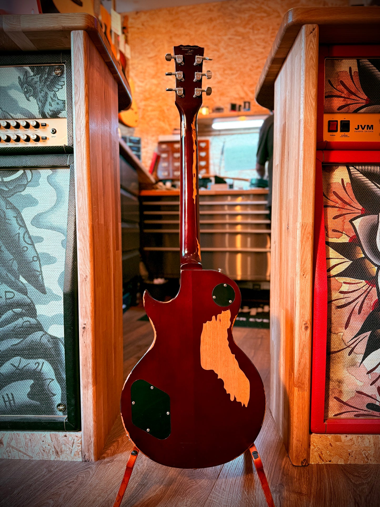PRE-LOVED Vintage V100 Iconic Distressed Lemon Drop.