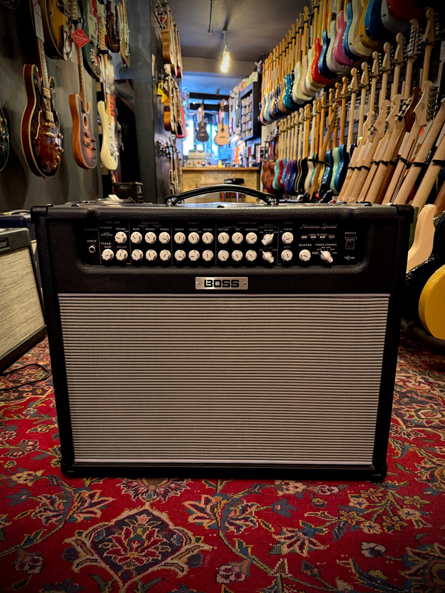 PRE LOVED Boss Nextone Special 80w Guitar Amplifier.