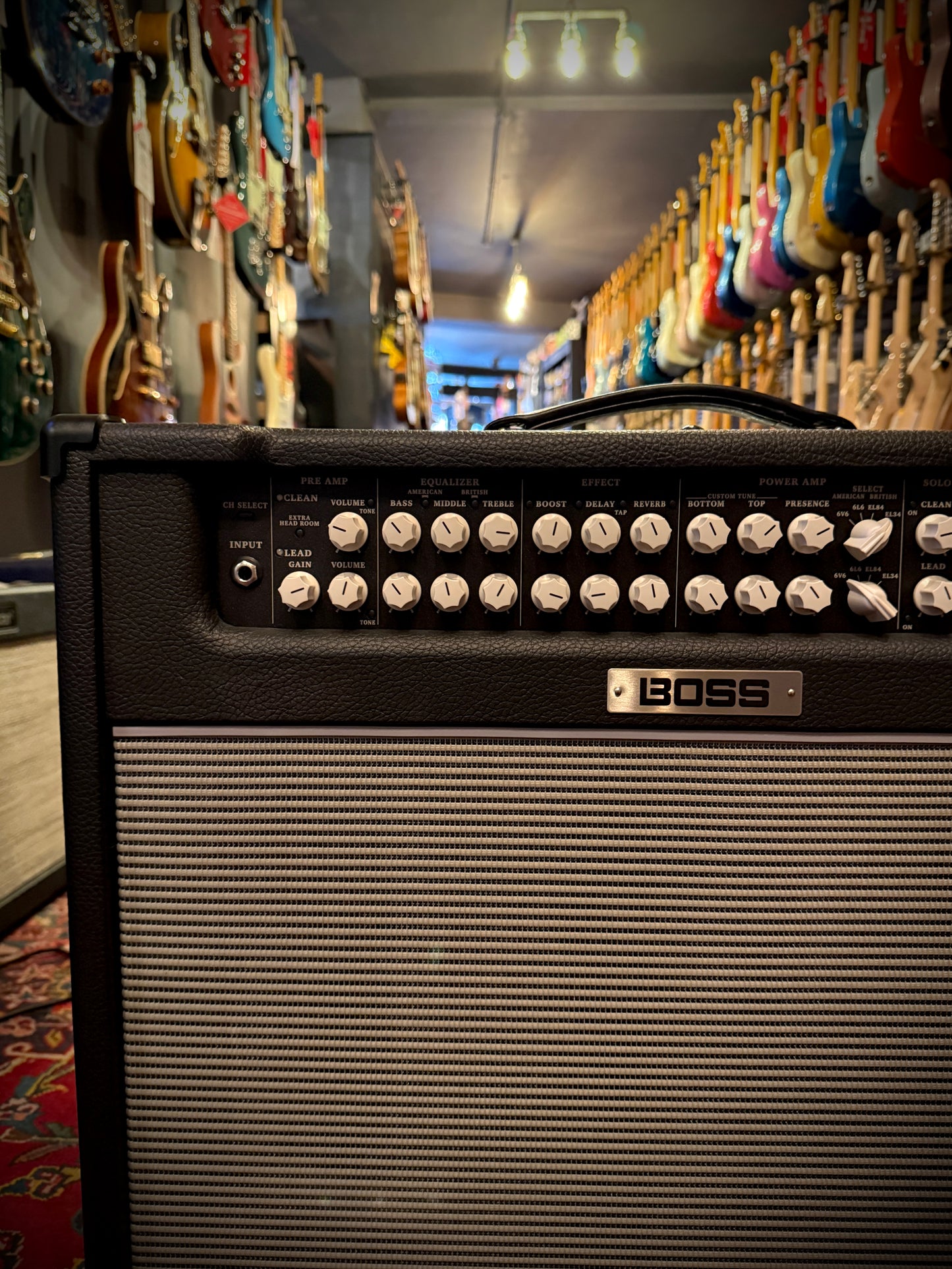 PRE LOVED Boss Nextone Special 80w Guitar Amplifier.