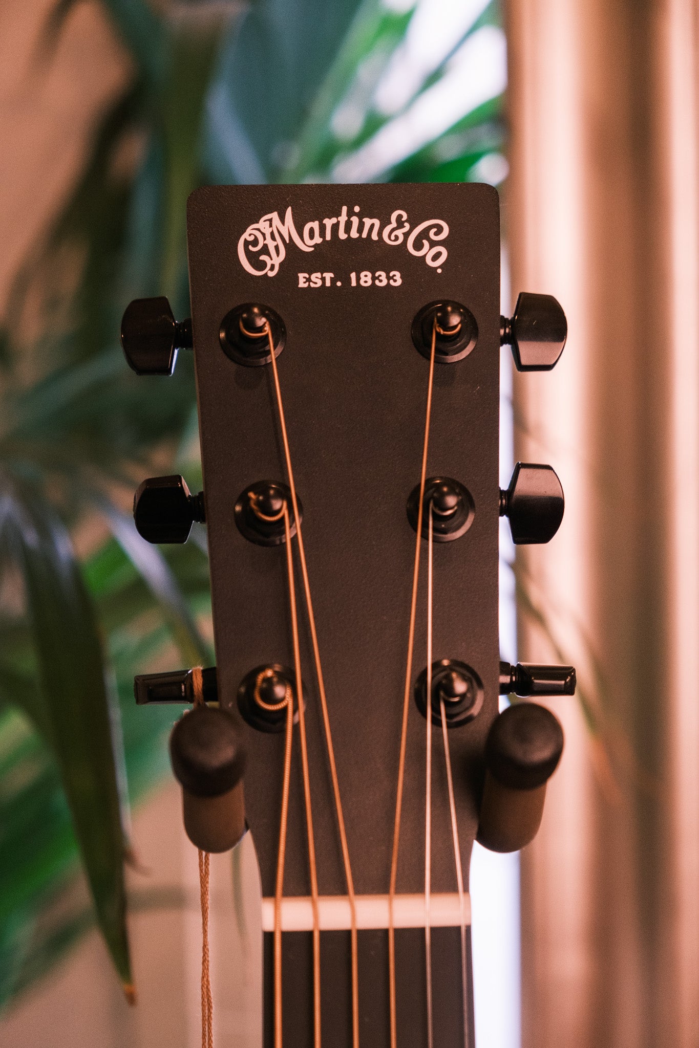 Martin 00012E Electro-Acoustic