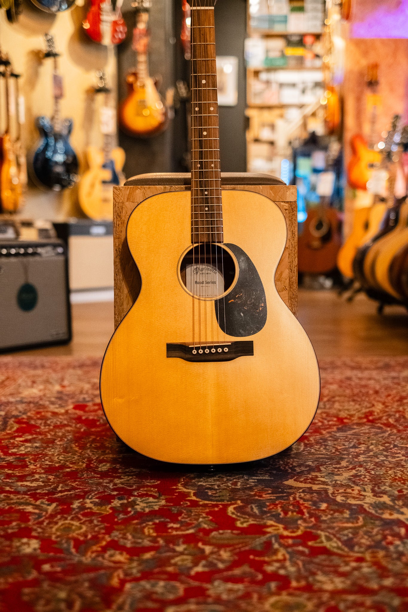 Martin Road Series 000-10E Retro