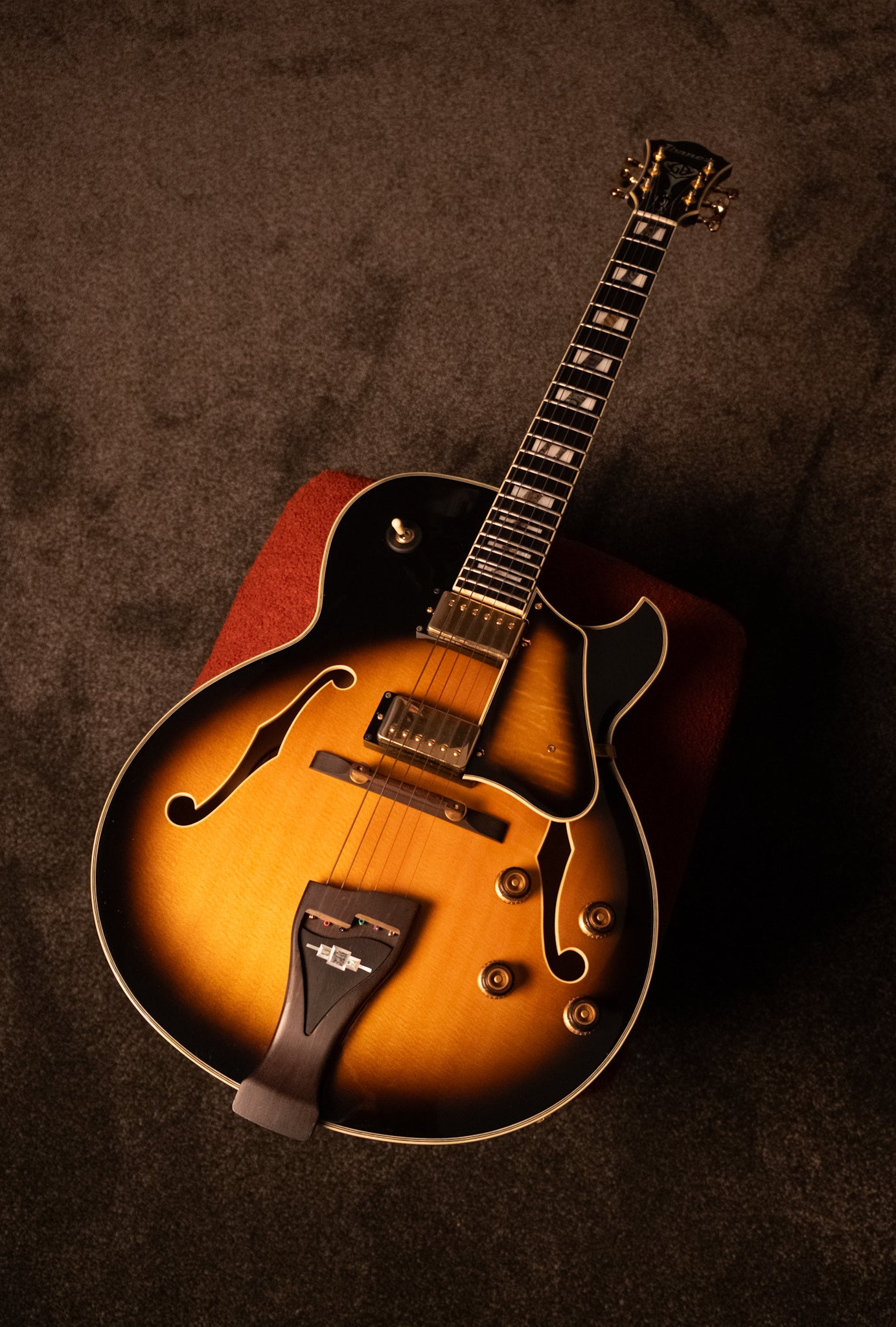 PRE LOVED Ibanez LGB300-VYS, George Benson Signature