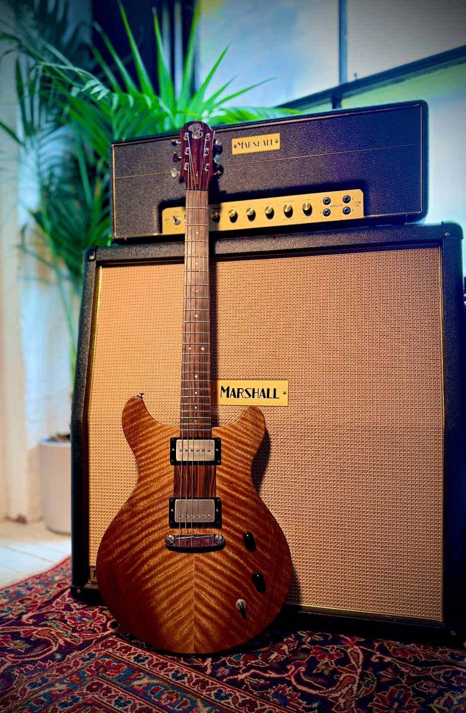 PRE-LOVED Patrick James Eggle Macon Double Cut, Claro Walnut.