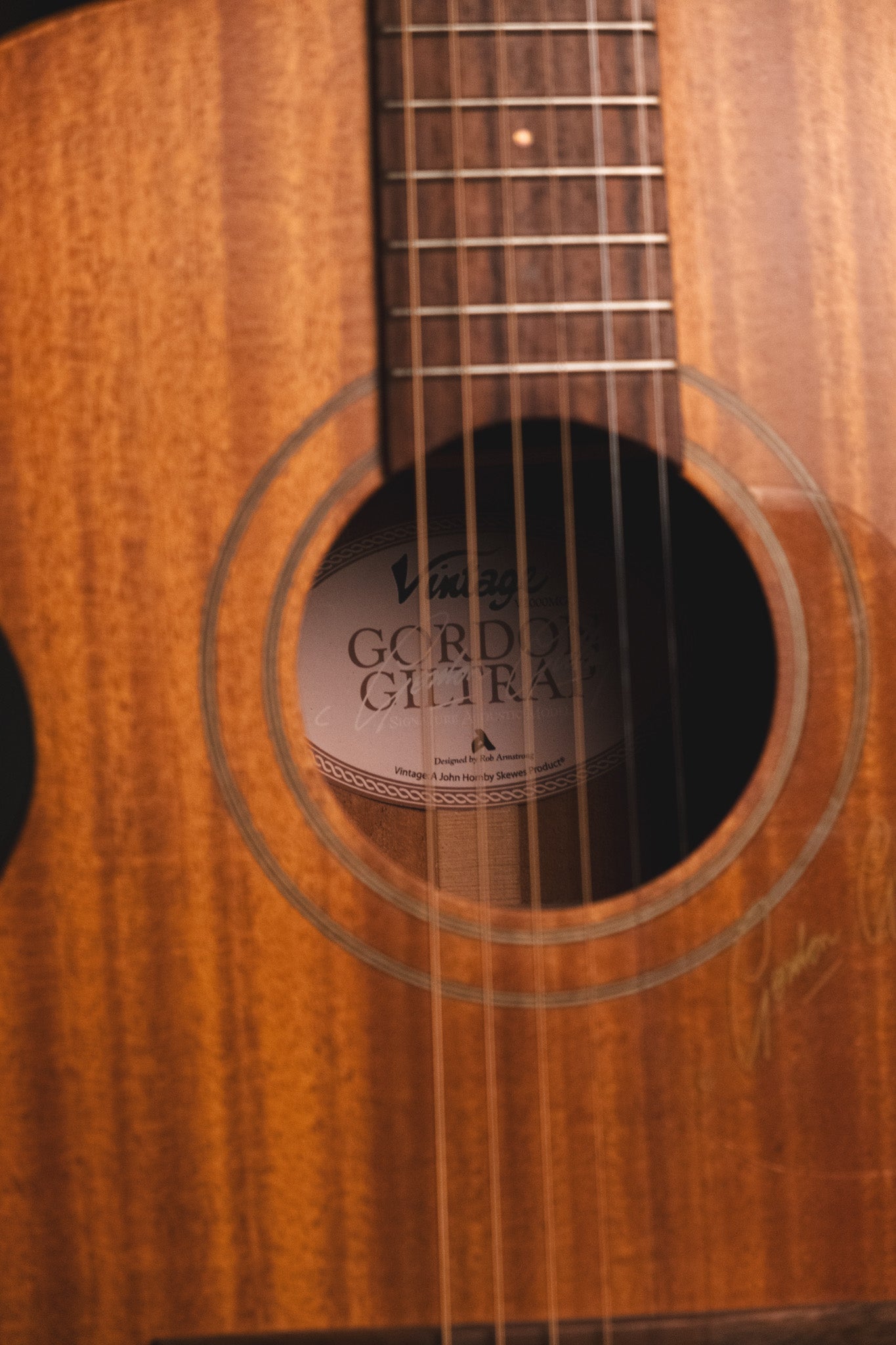 Pre-Loved Vintage V2000MGG Gordon Giltrap Acoustic