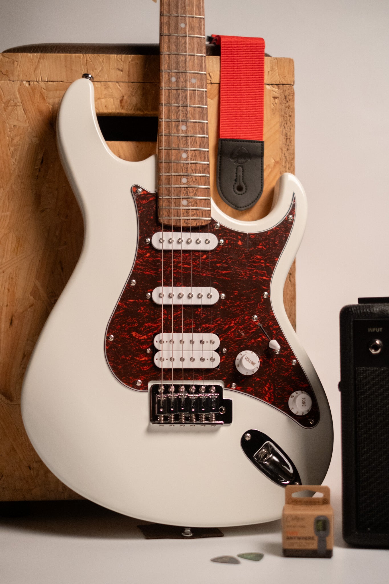 Music Bros Jingle Jampack, Olympic White